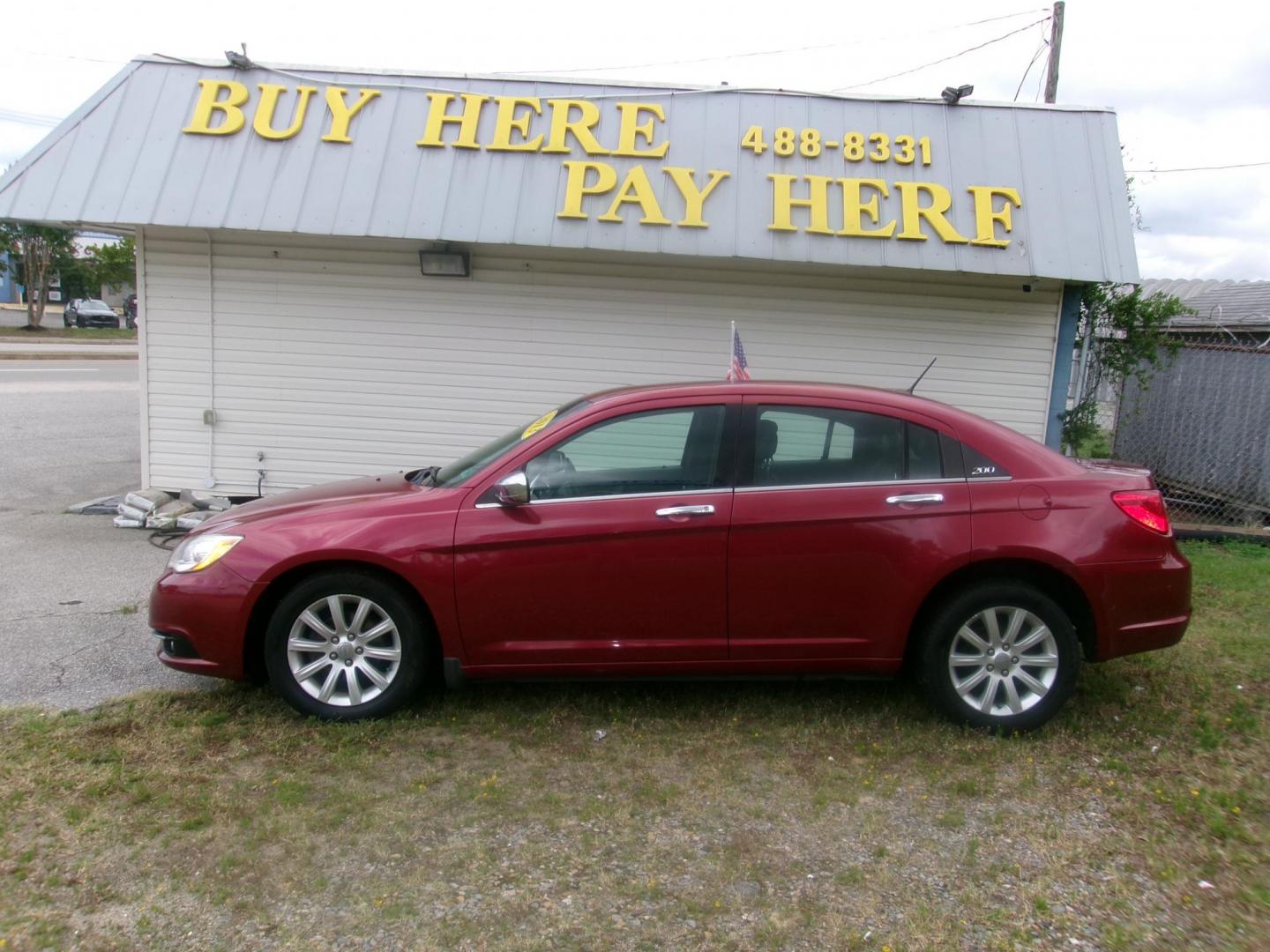 2013 Red Chrysler 200 Limited (1C3CCBCG9DN) with an 3.6L V6 DOHC 24V FFV engine, 6-Speed Automatic transmission, located at 2553 Airline Blvd, Portsmouth, VA, 23701, (757) 488-8331, 36.813889, -76.357597 - ***VEHICLE TERMS*** Down Payment: $699 Weekly Payment: $100 APR: 23.9% Repayment Terms: 42 Months ***CALL ELIZABETH SMITH - DIRECTOR OF MARKETING @ 757-488-8331 TO SCHEDULE YOUR APPOINTMENT TODAY AND GET PRE-APPROVED RIGHT OVER THE PHONE*** - Photo#0