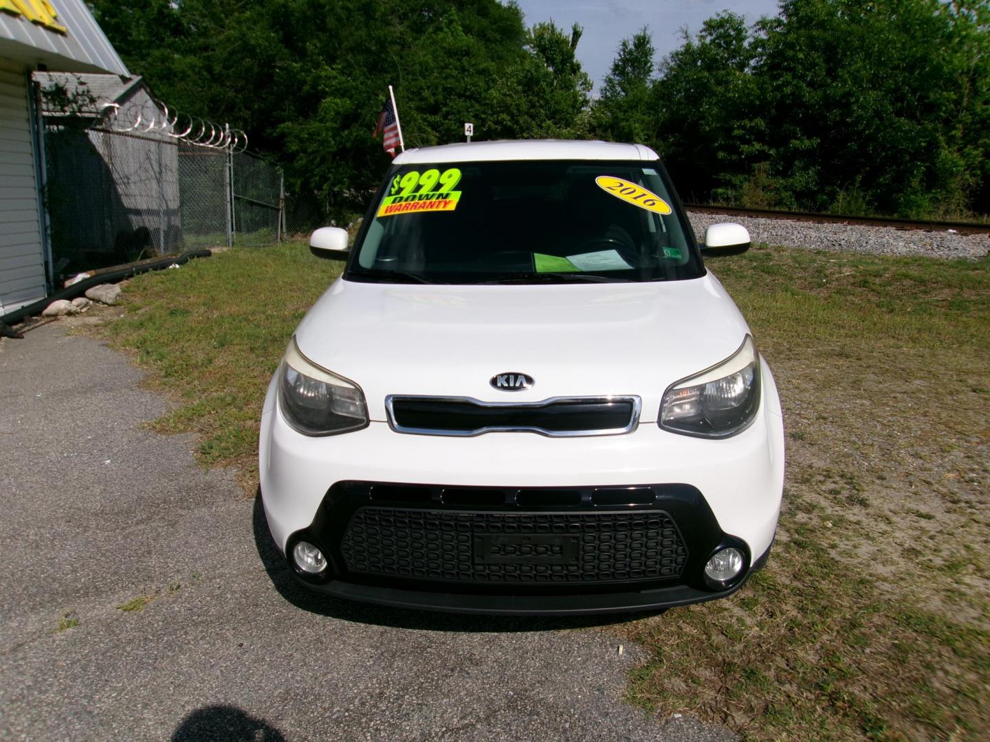 2016 White Kia Soul + (KNDJP3A57G7) with an 2.0L L4 DOHC 16V engine, 6A transmission, located at 2553 Airline Blvd, Portsmouth, VA, 23701, (757) 488-8331, 36.813889, -76.357597 - ***VEHICLE TERMS*** Down Payment: $999 Weekly Payment: $120 APR: 23.9% Repayment Terms: 42 Months *** CALL ELIZABETH SMITH - DIRECTOR OF MARKETING @ 757-488-8331 TO SCHEDULE YOUR APPOINTMENT TODAY AND GET PRE-APPROVED RIGHT OVER THE PHONE*** - Photo#2