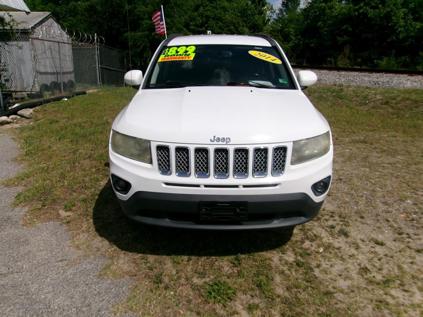 2014 White Jeep Compass Latitude FWD (1C4NJCEB9ED) with an 2.4L L4 DOHC 16V engine, Continuously Variable Transmission transmission, located at 2553 Airline Blvd, Portsmouth, VA, 23701, (757) 488-8331, 36.813889, -76.357597 - ***VEHICLE TERMS*** Down Payment: $899 Weekly Payment: $110 APR: 23.9% Repayment Terms: 42 Months *** CALL ELIZABETH SMITH - DIRECTOR OF MARKETING @ 757-488-8331 TO SCHEDULE YOUR APPOINTMENT TODAY AND GET PRE-APPROVED RIGHT OVER THE PHONE*** - Photo#2