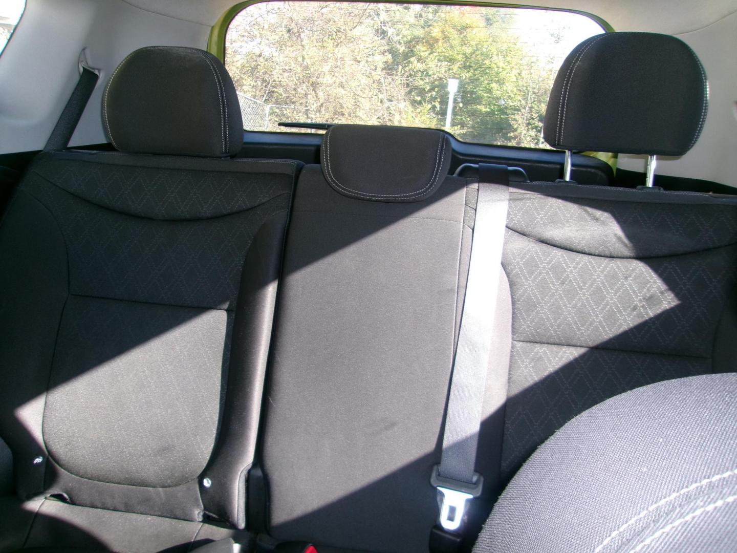 2015 Green Kia Soul Base (KNDJN2A23F7) with an 1.6L L4 DOHC 16V engine, located at 2553 Airline Blvd, Portsmouth, VA, 23701, (757) 488-8331, 36.813889, -76.357597 - ***VEHICLE TERMS*** Down Payment: $599 Weekly Payment: $100 APR: 23.9% Repayment Terms: 42 Months *** CALL ELIZABETH SMITH - DIRECTOR OF MARKETING @ 757-488-8331 TO SCHEDULE YOUR APPOINTMENT TODAY AND GET PRE-APPROVED RIGHT OVER THE PHONE*** - Photo#10