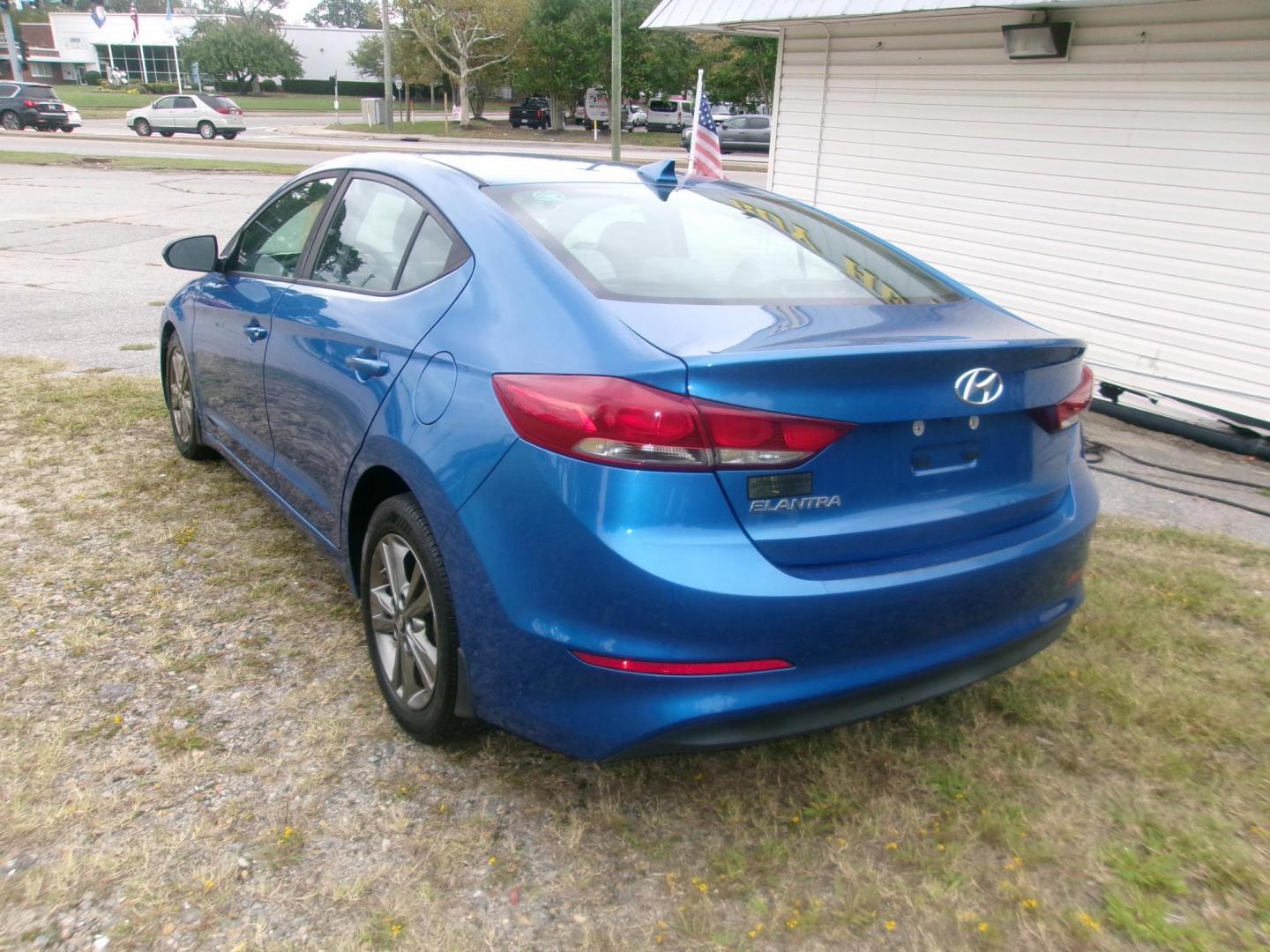 2018 Blue Hyundai Elantra Limited (5NPD84LF6JH) with an 1.8L L4 DOHC 16V engine, 6A transmission, located at 2553 Airline Blvd, Portsmouth, VA, 23701, (757) 488-8331, 36.813889, -76.357597 - ***VEHICLE TERMS*** Down Payment: $799 Weekly Payment: $115 APR: 23.9% Repayment Terms: 42 Months *** CALL ELIZABETH SMITH - DIRECTOR OF MARKETING @ 757-488-8331 TO SCHEDULE YOUR APPOINTMENT TODAY AND GET PRE-APPROVED RIGHT OVER THE PHONE*** - Photo#7