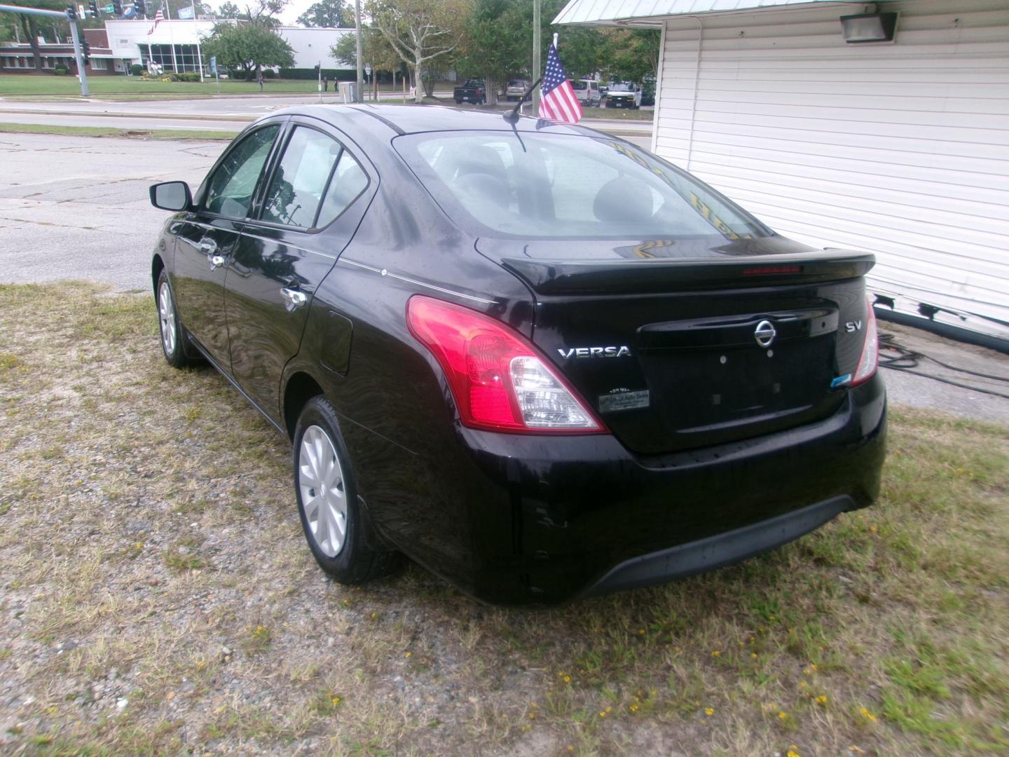 2015 Black Nissan Versa 1.6 S 5M (3N1CN7AP6FL) with an 1.6L L4 DOHC 16V engine, 5-Speed Automatic transmission, located at 2553 Airline Blvd, Portsmouth, VA, 23701, (757) 488-8331, 36.813889, -76.357597 - ***VEHICLE TERMS*** Down Payment: $499 Weekly Payment: $100 APR: 23.9% Repayment Terms: 42 Months *** CALL ELIZABETH SMITH - DIRECTOR OF MARKETING @ 757-488-8331 TO SCHEDULE YOUR APPOINTMENT TODAY AND GET PRE-APPROVED RIGHT OVER THE PHONE*** - Photo#4