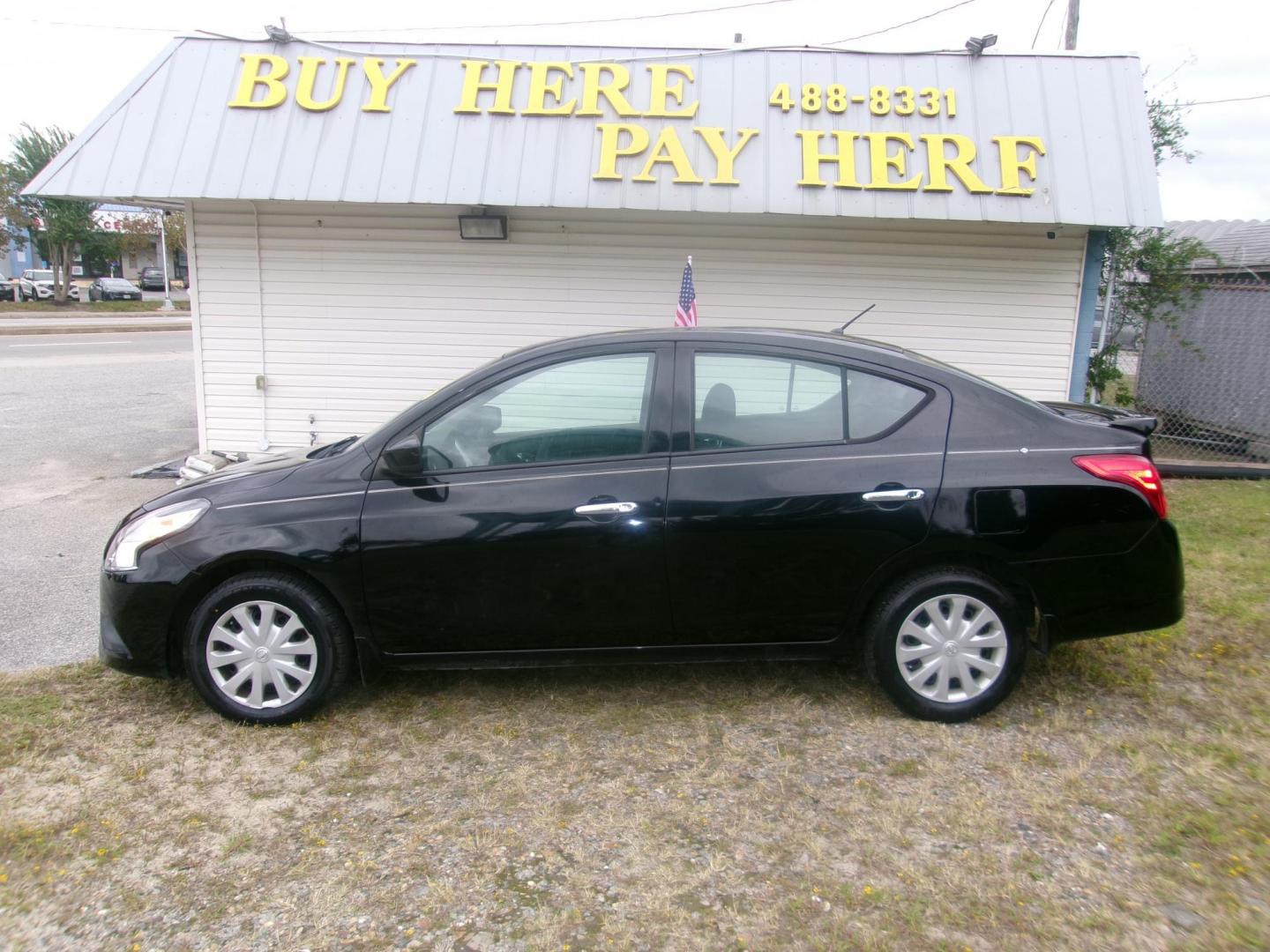 2015 Black Nissan Versa 1.6 S 5M (3N1CN7AP6FL) with an 1.6L L4 DOHC 16V engine, 5-Speed Automatic transmission, located at 2553 Airline Blvd, Portsmouth, VA, 23701, (757) 488-8331, 36.813889, -76.357597 - ***VEHICLE TERMS*** Down Payment: $499 Weekly Payment: $100 APR: 23.9% Repayment Terms: 42 Months *** CALL ELIZABETH SMITH - DIRECTOR OF MARKETING @ 757-488-8331 TO SCHEDULE YOUR APPOINTMENT TODAY AND GET PRE-APPROVED RIGHT OVER THE PHONE*** - Photo#0