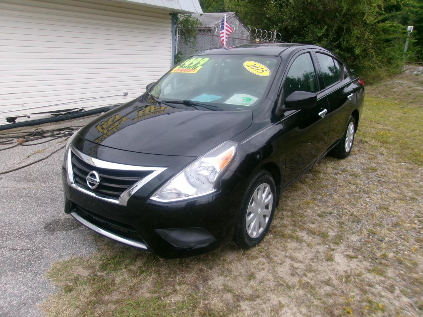 2015 Black Nissan Versa 1.6 S 5M (3N1CN7AP6FL) with an 1.6L L4 DOHC 16V engine, 5-Speed Automatic transmission, located at 2553 Airline Blvd, Portsmouth, VA, 23701, (757) 488-8331, 36.813889, -76.357597 - ***VEHICLE TERMS*** Down Payment: $499 Weekly Payment: $100 APR: 23.9% Repayment Terms: 42 Months *** CALL ELIZABETH SMITH - DIRECTOR OF MARKETING @ 757-488-8331 TO SCHEDULE YOUR APPOINTMENT TODAY AND GET PRE-APPROVED RIGHT OVER THE PHONE*** - Photo#8