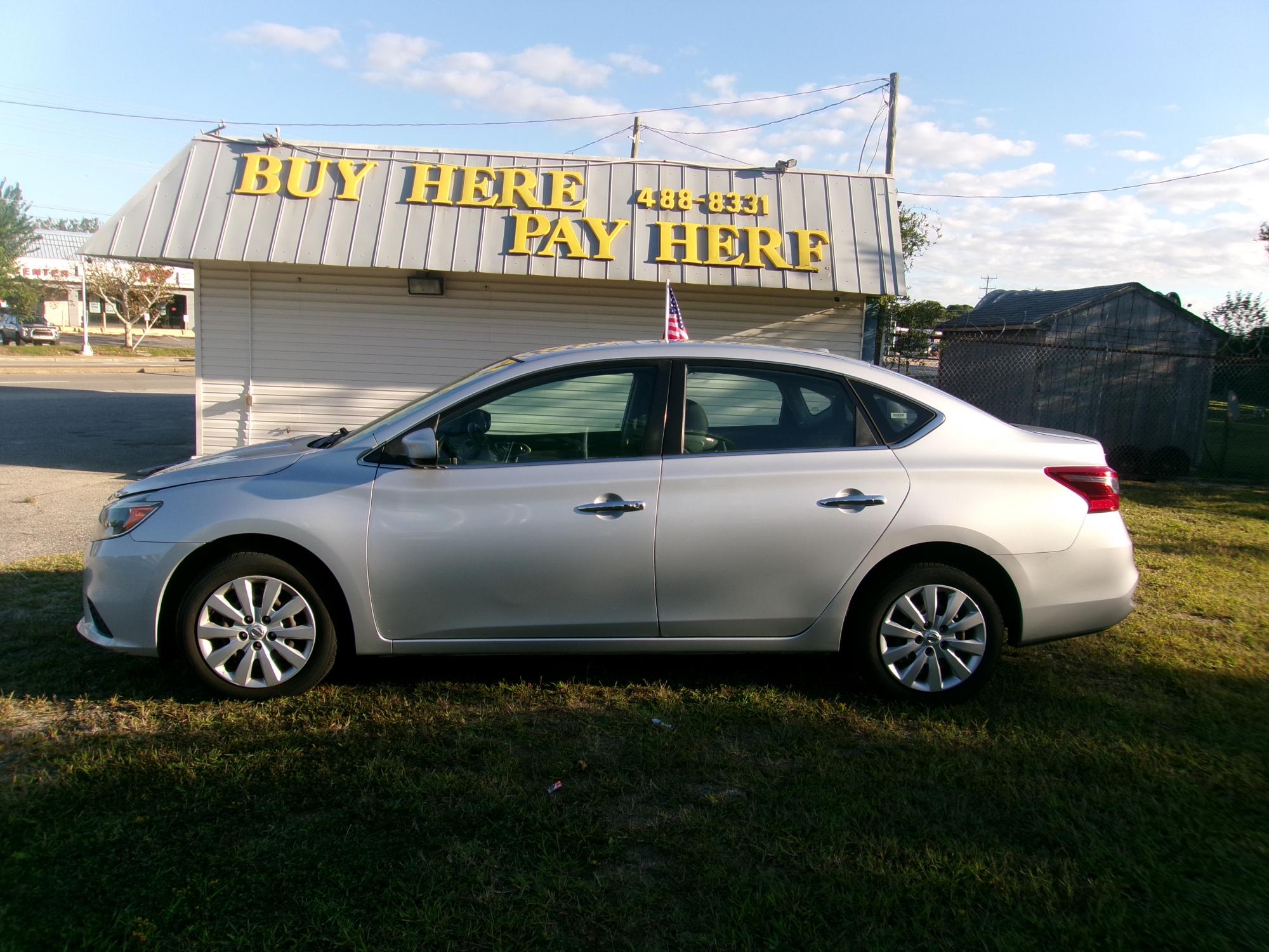 photo of 2017 Nissan Sentra S 6MT