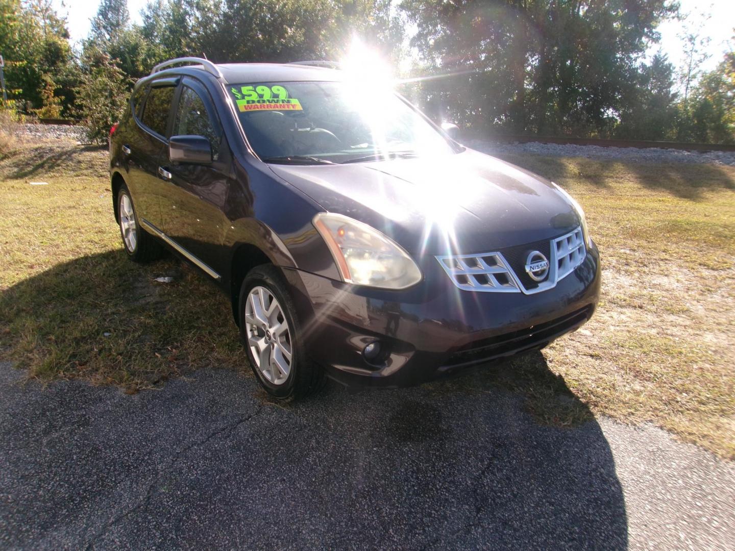 2013 Purple Nissan Rogue S AWD (JN8AS5MV1DW) with an 2.5L L4 DOHC 16V engine, Continuously Variable Transmission transmission, located at 2553 Airline Blvd, Portsmouth, VA, 23701, (757) 488-8331, 36.813889, -76.357597 - ***VEHICLE TERMS*** Down Payment: $599 Weekly Payment: $100 APR: 23.9% Repayment Terms: 42 Months *** CALL ELIZABETH SMITH - DIRECTOR OF MARKETING @ 757-488-8331 TO SCHEDULE YOUR APPOINTMENT TODAY AND GET PRE-APPROVED RIGHT OVER THE PHONE*** - Photo#3