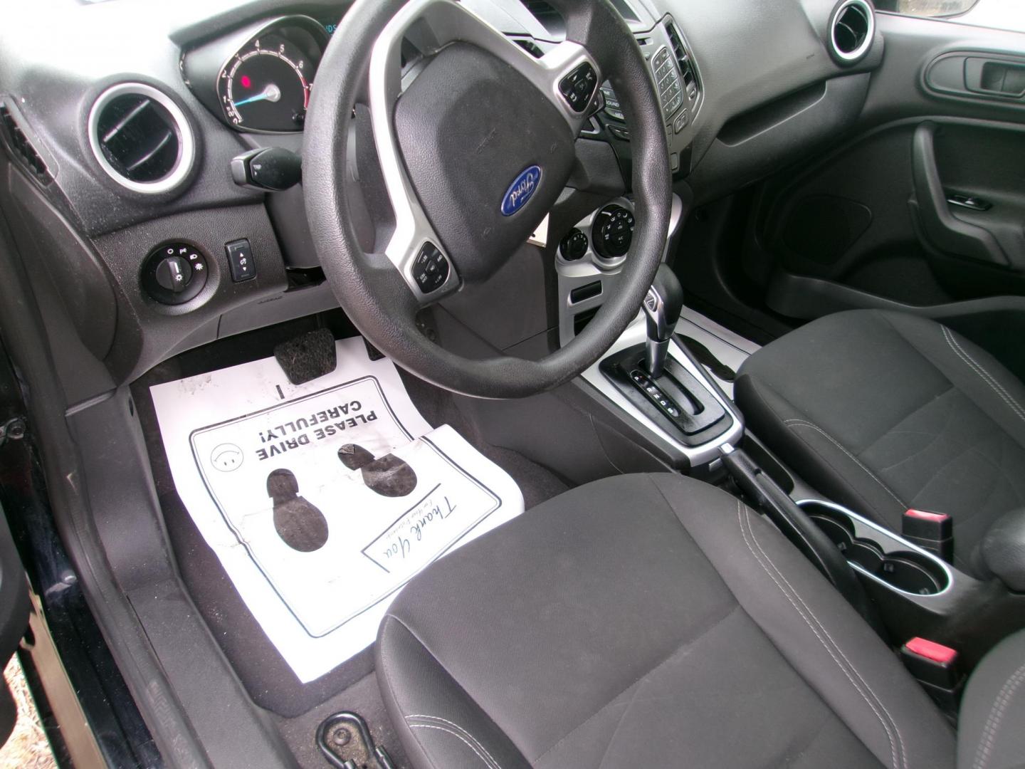 2019 Black Ford Fiesta SE Hatchback (3FADP4EJ3KM) with an 1.6L L4 DOHC 16V engine, located at 2553 Airline Blvd, Portsmouth, VA, 23701, (757) 488-8331, 36.813889, -76.357597 - ***VEHICLE TERMS*** Down Payment: $699 Weekly Payment: $110 APR: 23.9% Repayment Terms: 42 Months *** CALL ELIZABETH SMITH - DIRECTOR OF MARKETING @ 757-488-8331 TO SCHEDULE YOUR APPOINTMENT TODAY AND GET PRE-APPROVED RIGHT OVER THE PHONE*** - Photo#9