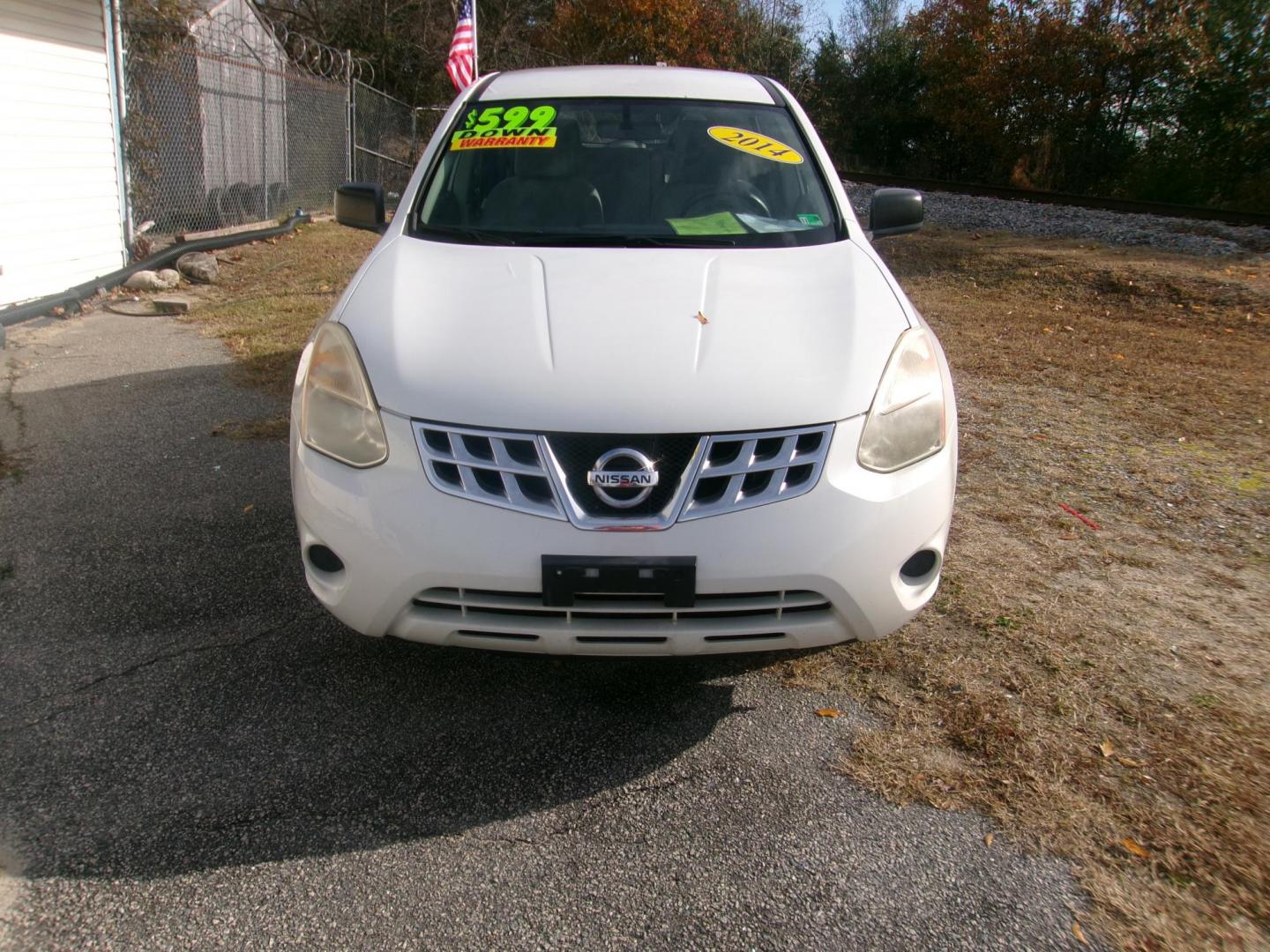 2013 White Nissan Rogue S 2WD (JN8AS5MT3DW) with an 2.5L L4 DOHC 16V engine, Continuously Variable Transmission transmission, located at 2553 Airline Blvd, Portsmouth, VA, 23701, (757) 488-8331, 36.813889, -76.357597 - ***VEHICLE TERMS*** Down Payment: $599 Weekly Payment: $90 APR: 23.9% Repayment Terms: 42 Months *** CALL ELIZABETH SMITH - DIRECTOR OF MARKETING @ 757-488-8331 TO SCHEDULE YOUR APPOINTMENT TODAY AND GET PRE-APPROVED RIGHT OVER THE PHONE*** - Photo#2