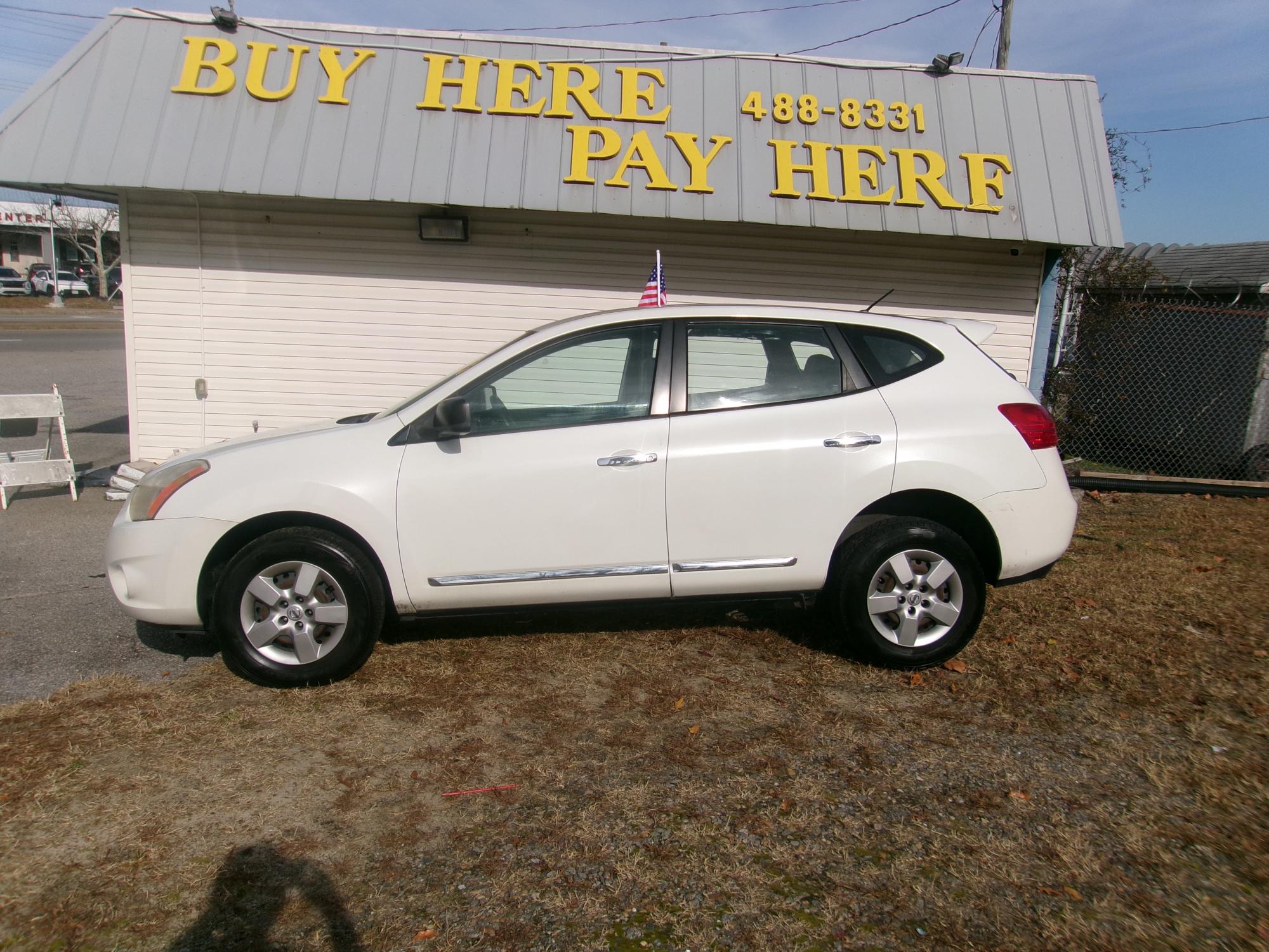 photo of 2013 Nissan Rogue S 2WD
