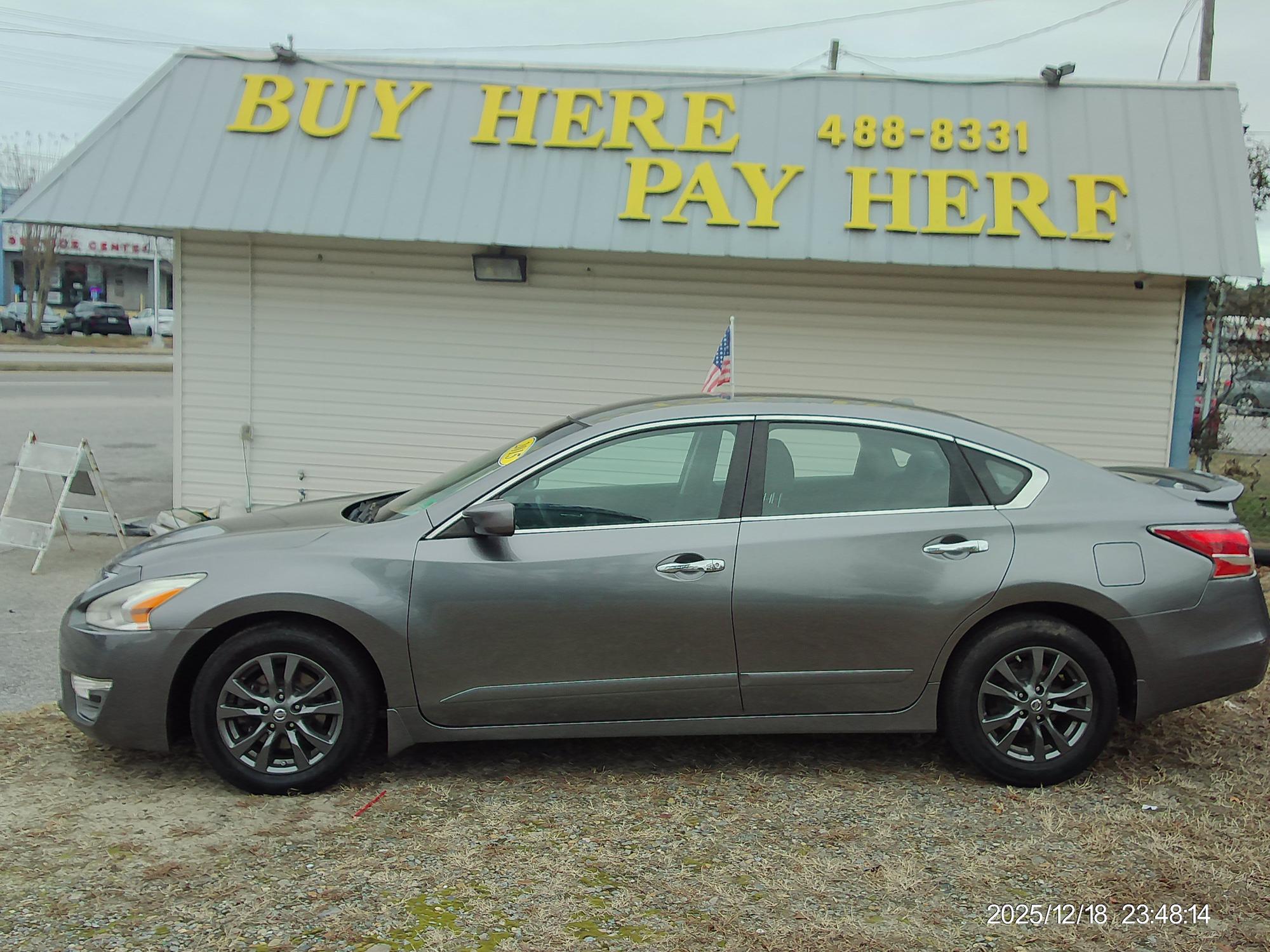 photo of 2015 Nissan Altima 2.5 S