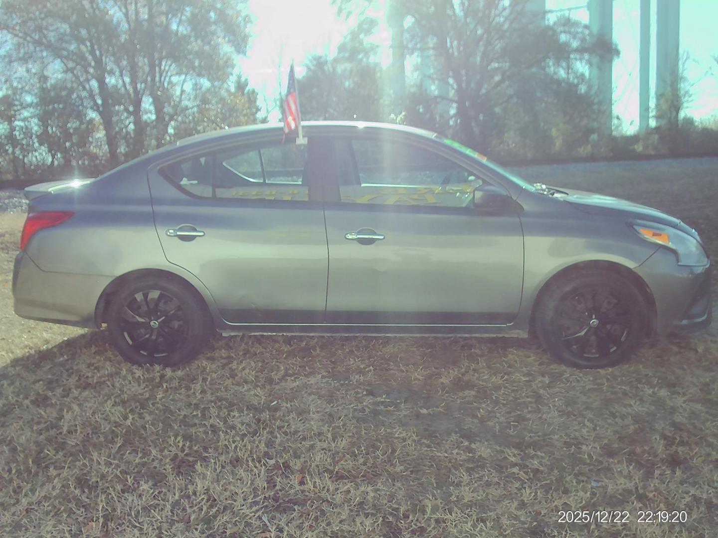 2016 Gray Nissan Versa 1.6 S 5M (3N1CN7AP0GL) with an 1.6L L4 DOHC 16V engine, 5M transmission, located at 2553 Airline Blvd, Portsmouth, VA, 23701, (757) 488-8331, 36.813889, -76.357597 - ***VEHICLE TERMS*** Down Payment: $599 Weekly Payment: $85 APR: 23.9% Repayment Terms: 42 Months *** CALL ELIZABETH SMITH - DIRECTOR OF MARKETING @ 757-488-8331 TO SCHEDULE YOUR APPOINTMENT TODAY AND GET PRE-APPROVED RIGHT OVER THE PHONE*** - Photo#4