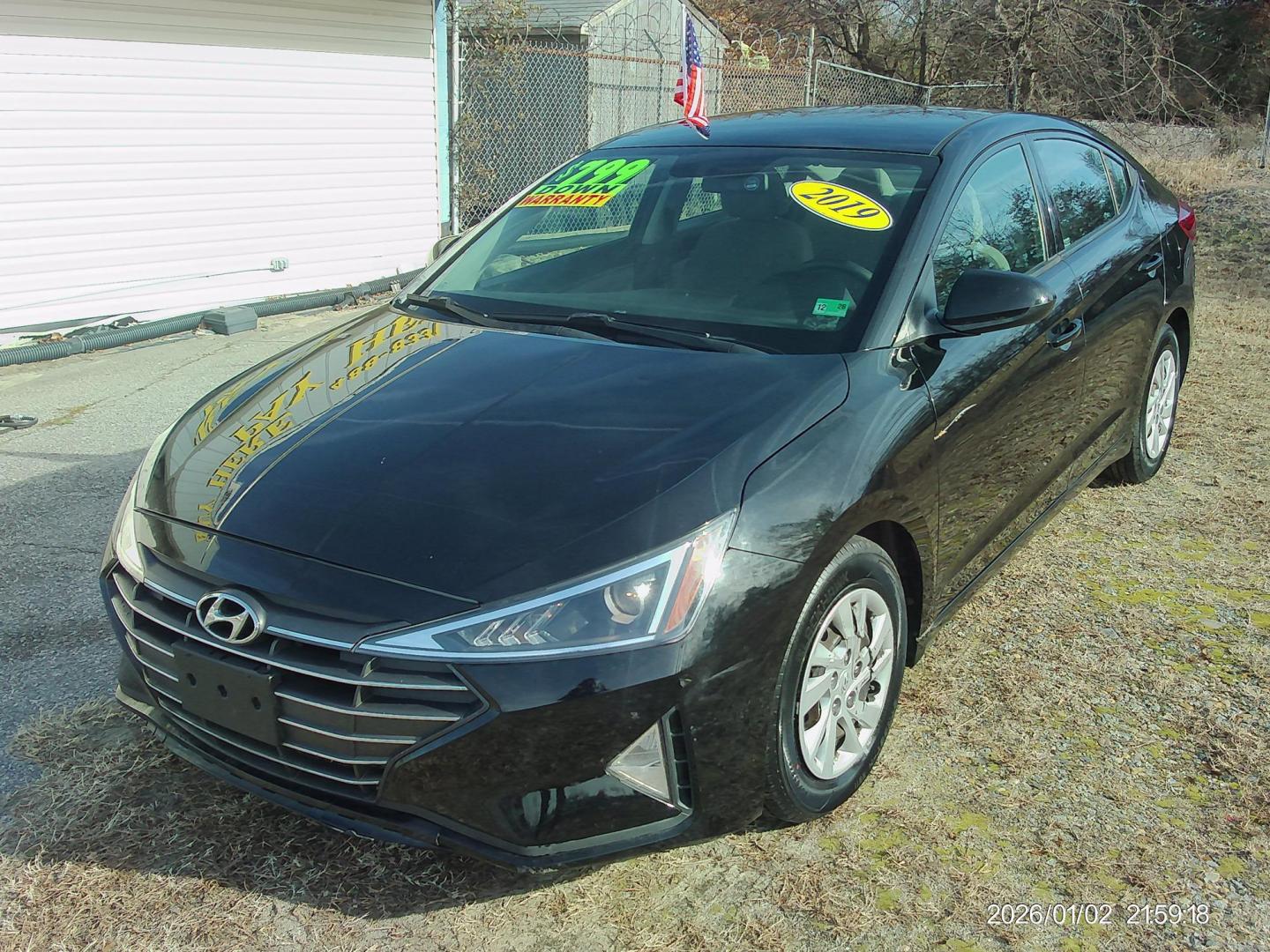 2019 Black Hyundai Elantra SE 6AT (5NPD74LF5KH) with an 1.8L L4 DOHC 16V engine, 6A transmission, located at 2553 Airline Blvd, Portsmouth, VA, 23701, (757) 488-8331, 36.813889, -76.357597 - ***VEHICLE TERMS*** Down Payment: $799 Weekly Payment: $110 APR: 23.9% Repayment Terms: 42 Months *** CALL ELIZABETH SMITH - DIRECTOR OF MARKETING @ 757-488-8331 TO SCHEDULE YOUR APPOINTMENT TODAY AND GET PRE-APPROVED RIGHT OVER THE PHONE*** - Photo#2