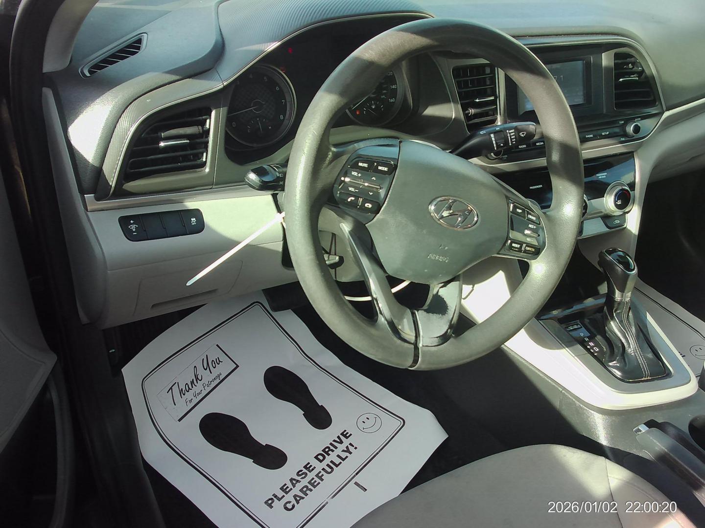 2019 Black Hyundai Elantra SE 6AT (5NPD74LF5KH) with an 1.8L L4 DOHC 16V engine, 6A transmission, located at 2553 Airline Blvd, Portsmouth, VA, 23701, (757) 488-8331, 36.813889, -76.357597 - ***VEHICLE TERMS*** Down Payment: $799 Weekly Payment: $110 APR: 23.9% Repayment Terms: 42 Months *** CALL ELIZABETH SMITH - DIRECTOR OF MARKETING @ 757-488-8331 TO SCHEDULE YOUR APPOINTMENT TODAY AND GET PRE-APPROVED RIGHT OVER THE PHONE*** - Photo#8