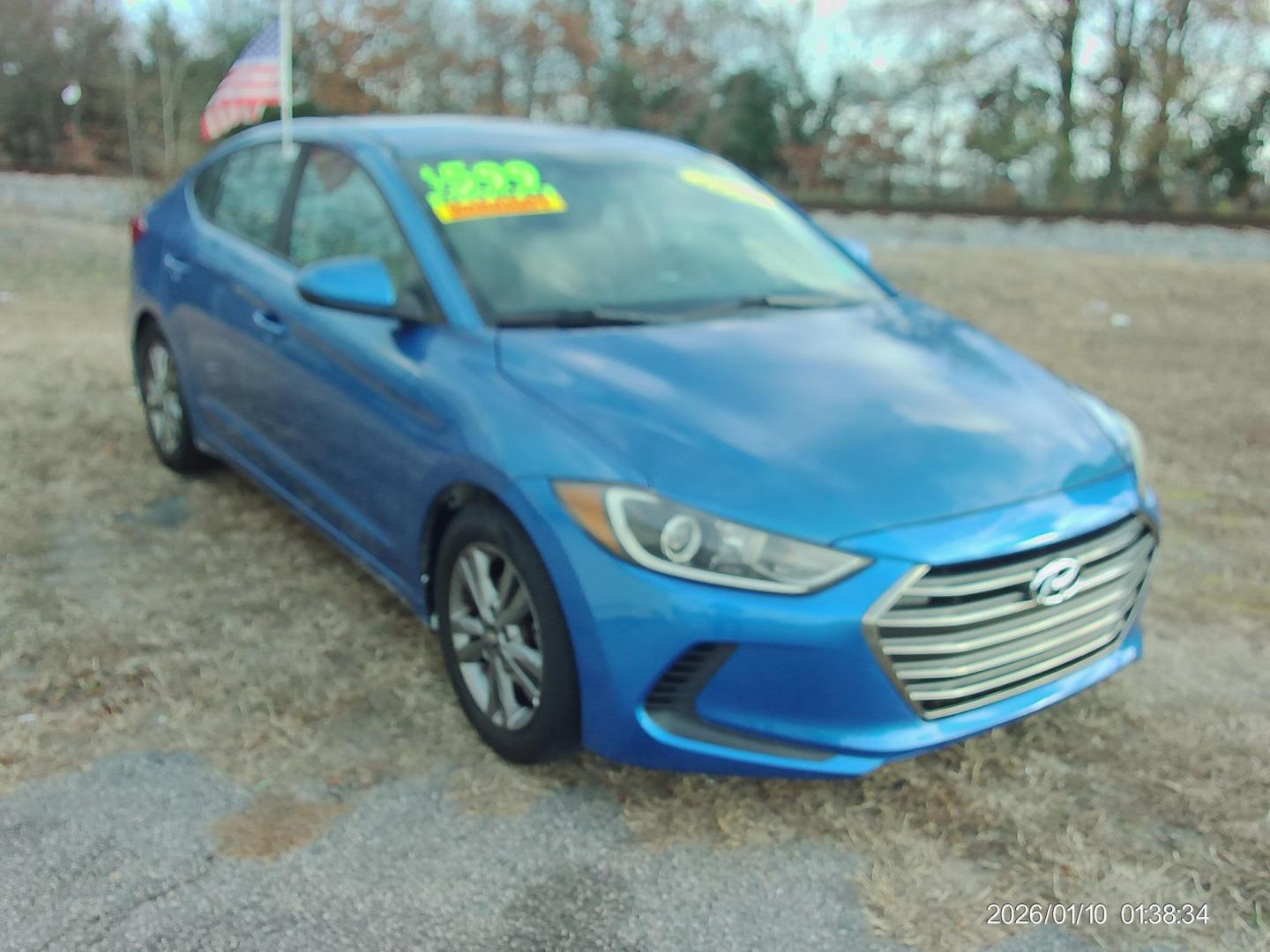2018 Hyundai Elantra Limited (5NPD84LF0JH) with an 1.8L L4 DOHC 16V engine, 6A transmission, located at 2553 Airline Blvd, Portsmouth, VA, 23701, (757) 488-8331, 36.813889, -76.357597 - Photo#3