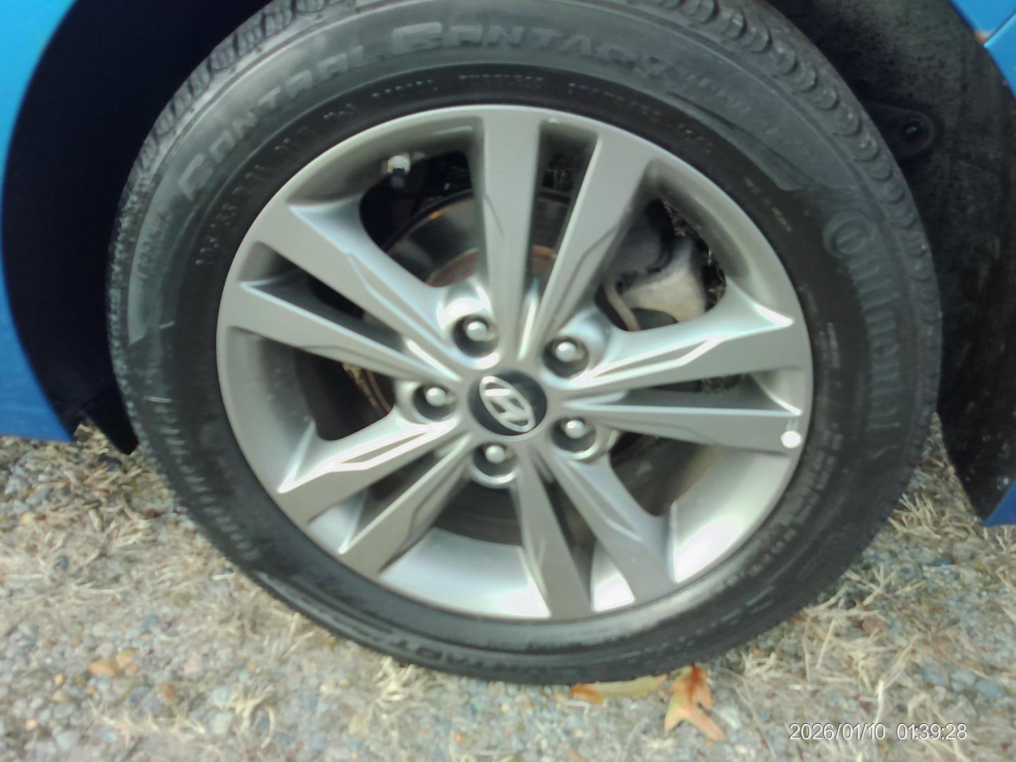 2018 Hyundai Elantra Limited (5NPD84LF0JH) with an 1.8L L4 DOHC 16V engine, 6A transmission, located at 2553 Airline Blvd, Portsmouth, VA, 23701, (757) 488-8331, 36.813889, -76.357597 - Photo#8