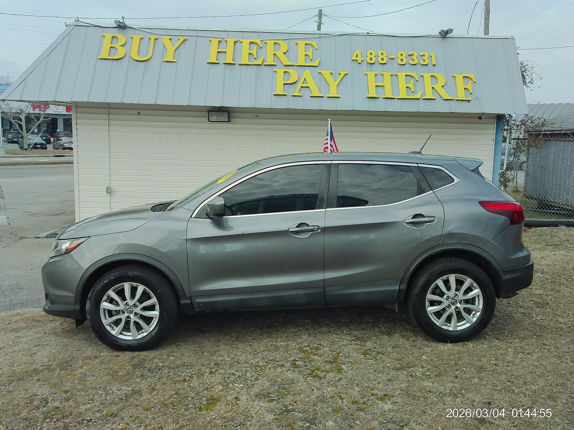 photo of 2017 Nissan Rogue Sport SL