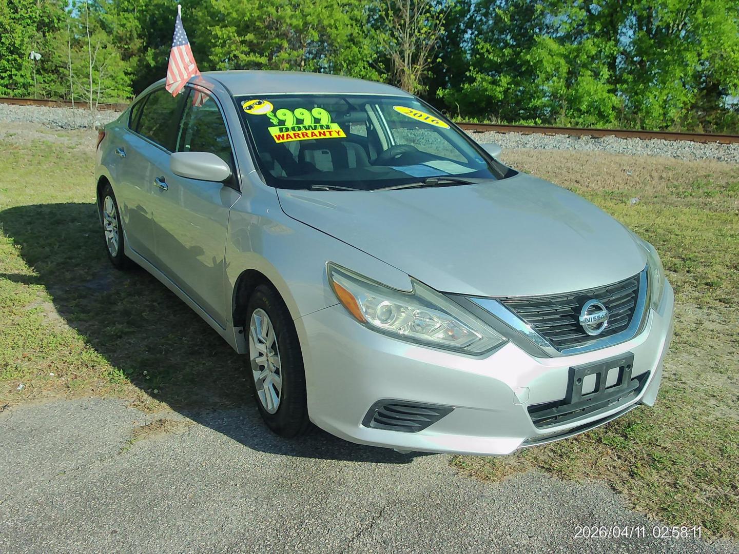 2016 Nissan Altima 2.5 SL (1N4AL3APXGC) with an 2.5L L4 DOHC 16V engine, CVT transmission, located at 2553 Airline Blvd, Portsmouth, VA, 23701, (757) 488-8331, 36.813889, -76.357597 - ***VEHICLE TERMS*** Down Payment: $999 Weekly Payment: $110 APR: 23.9% Repayment Terms: 42 Months *** CALL ELIZABETH SMITH - DIRECTOR OF MARKETING @ 757-488-8331 TO SCHEDULE YOUR APPOINTMENT TODAY AND GET PRE-APPROVED RIGHT OVER THE PHONE*** - Photo#3