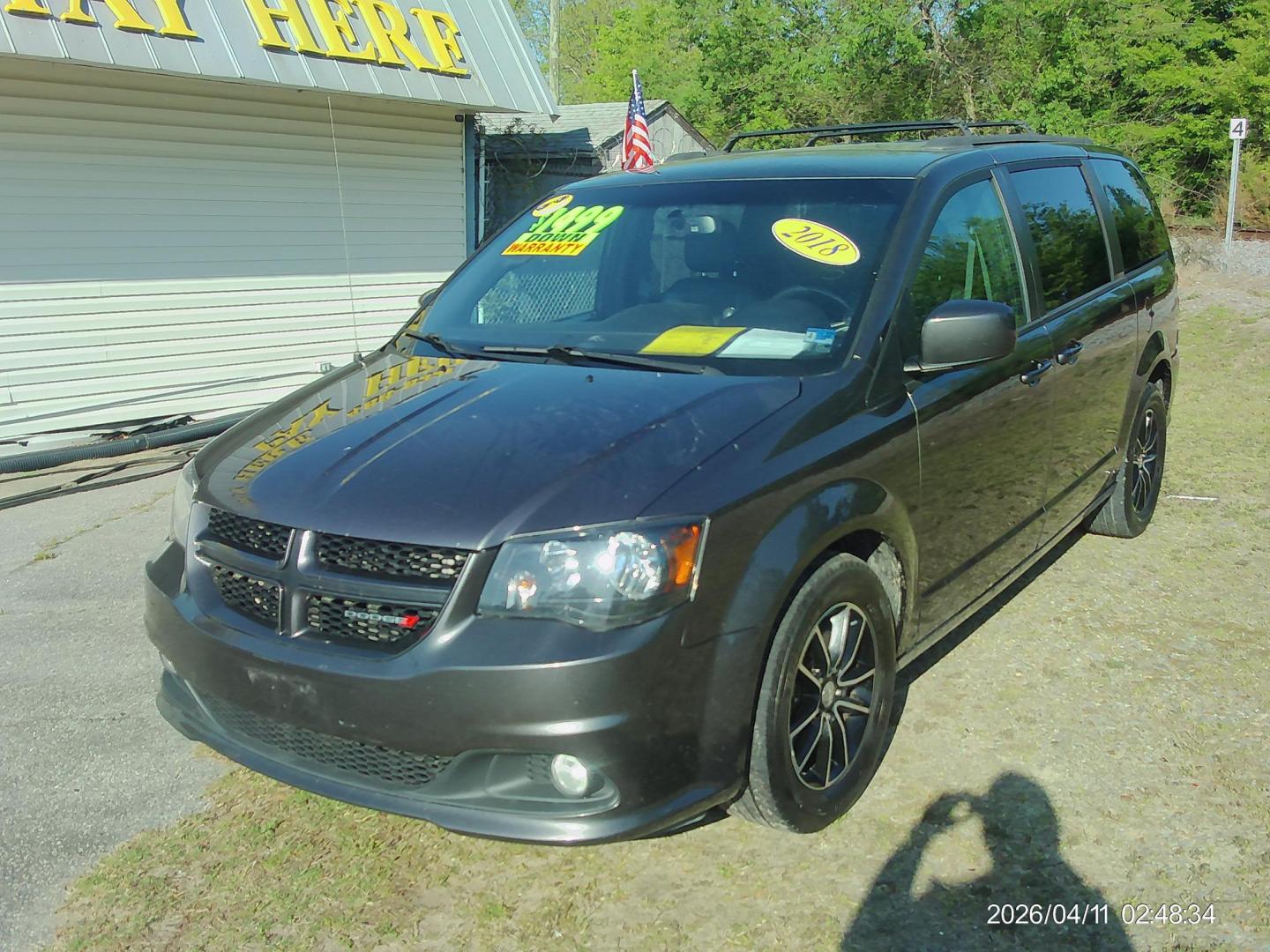 2018 Dodge Grand Caravan GT (2C4RDGEG6JR) with an 3.6L V6 DOHC 24V engine, 6A transmission, located at 2553 Airline Blvd, Portsmouth, VA, 23701, (757) 488-8331, 36.813889, -76.357597 - ***VEHICLE TERMS*** Down Payment: $1499 Weekly Payment: $125 APR: 23.9% Repayment Terms: 42 Months *** CALL ELIZABETH SMITH - DIRECTOR OF MARKETING @ 757-488-8331 TO SCHEDULE YOUR APPOINTMENT TODAY AND GET PRE-APPROVED RIGHT OVER THE PHONE*** - Photo#1