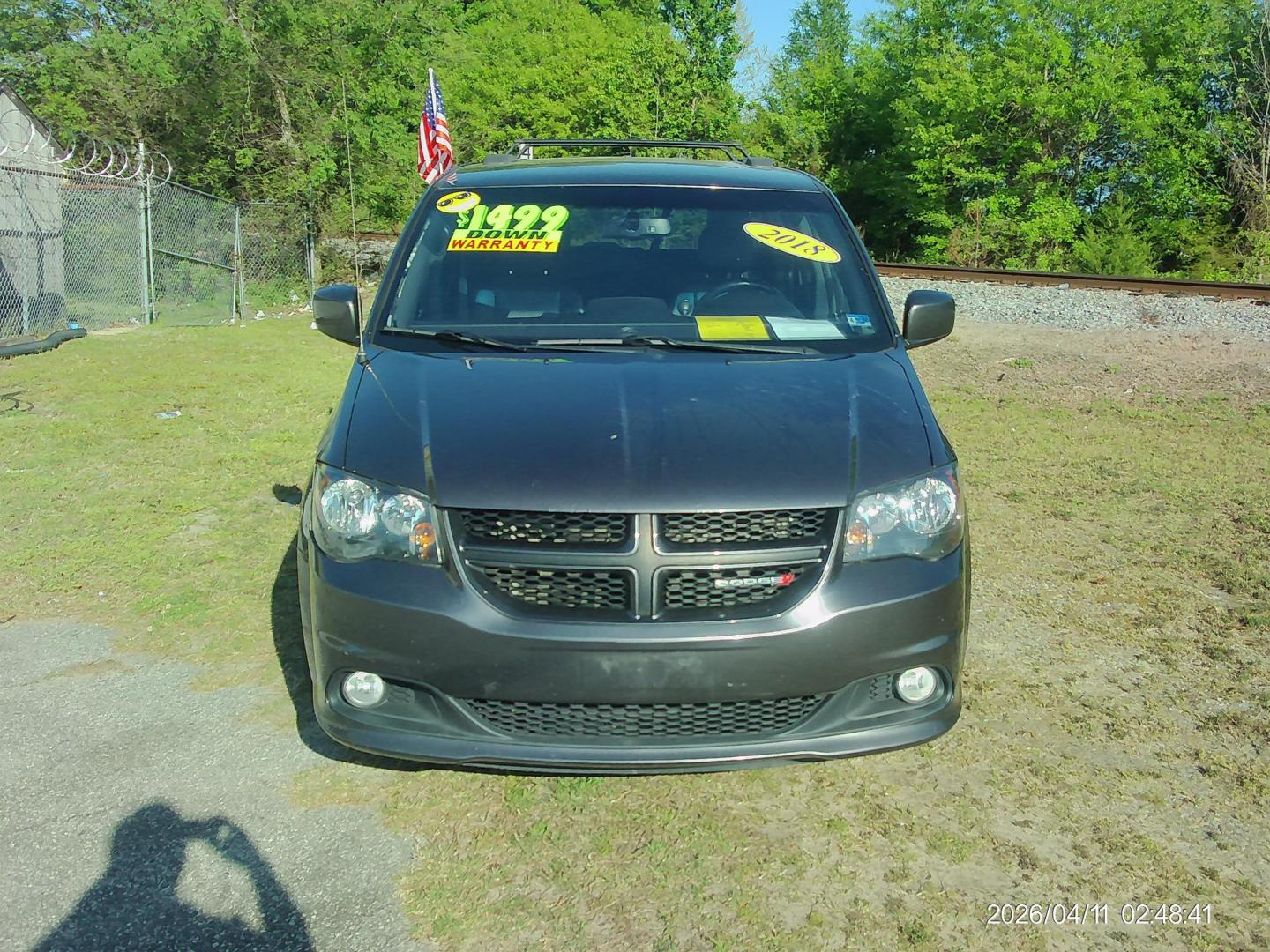 2018 Dodge Grand Caravan GT (2C4RDGEG6JR) with an 3.6L V6 DOHC 24V engine, 6A transmission, located at 2553 Airline Blvd, Portsmouth, VA, 23701, (757) 488-8331, 36.813889, -76.357597 - ***VEHICLE TERMS*** Down Payment: $1499 Weekly Payment: $125 APR: 23.9% Repayment Terms: 42 Months *** CALL ELIZABETH SMITH - DIRECTOR OF MARKETING @ 757-488-8331 TO SCHEDULE YOUR APPOINTMENT TODAY AND GET PRE-APPROVED RIGHT OVER THE PHONE*** - Photo#2