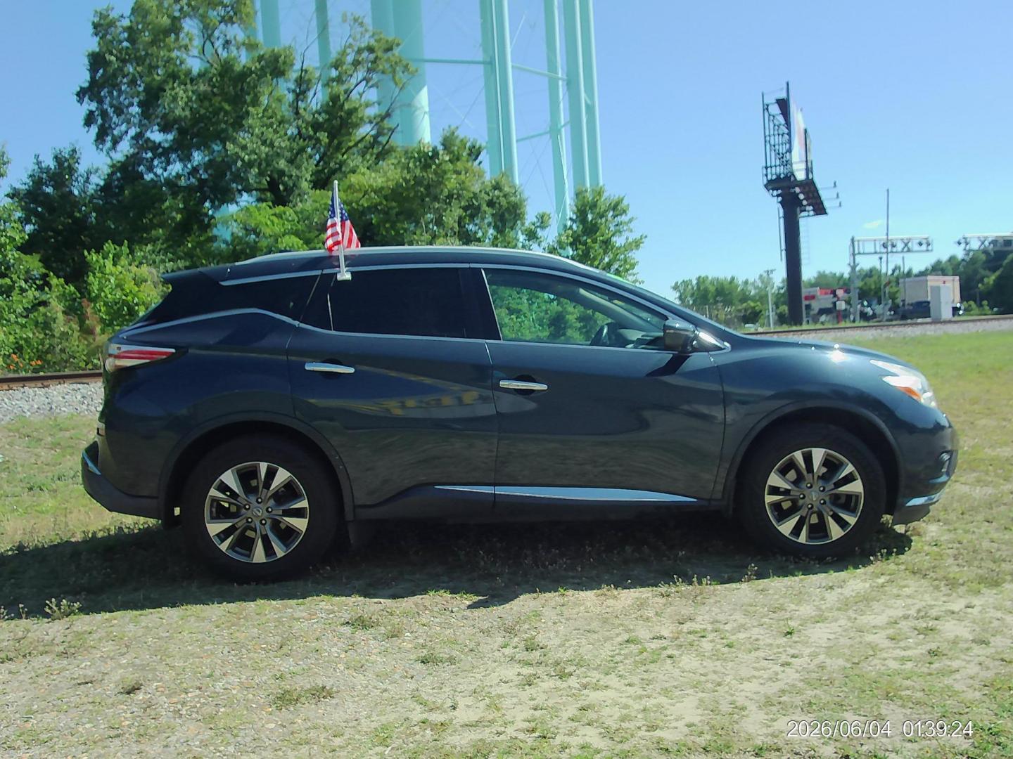 2017 Blue Nissan Murano Platinum AWD (5N1AZ2MH0HN) with an 3.5L V6 DOHC 24V engine, CVT transmission, located at 2553 Airline Blvd, Portsmouth, VA, 23701, (757) 488-8331, 36.813889, -76.357597 - ***VEHICLE TERMS*** Down Payment: $1499 Weekly Payment: $125 APR: 23.9% Repayment Terms: 42 Months *** CALL ELIZABETH SMITH - DIRECTOR OF MARKETING @ 757-488-8331 TO SCHEDULE YOUR APPOINTMENT TODAY AND GET PRE-APPROVED RIGHT OVER THE PHONE*** - Photo#4