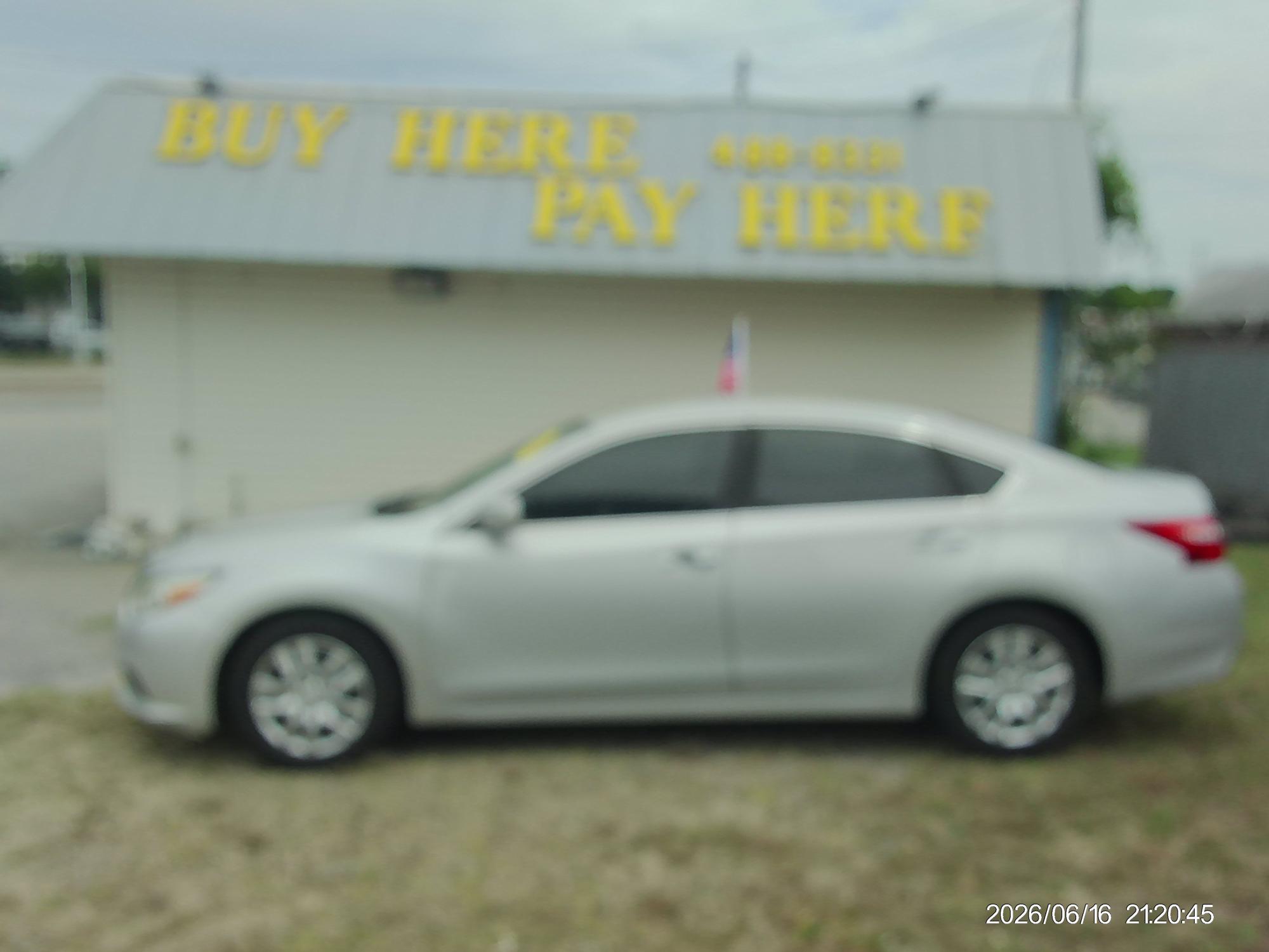 photo of 2016 Nissan Altima 2.5 SL