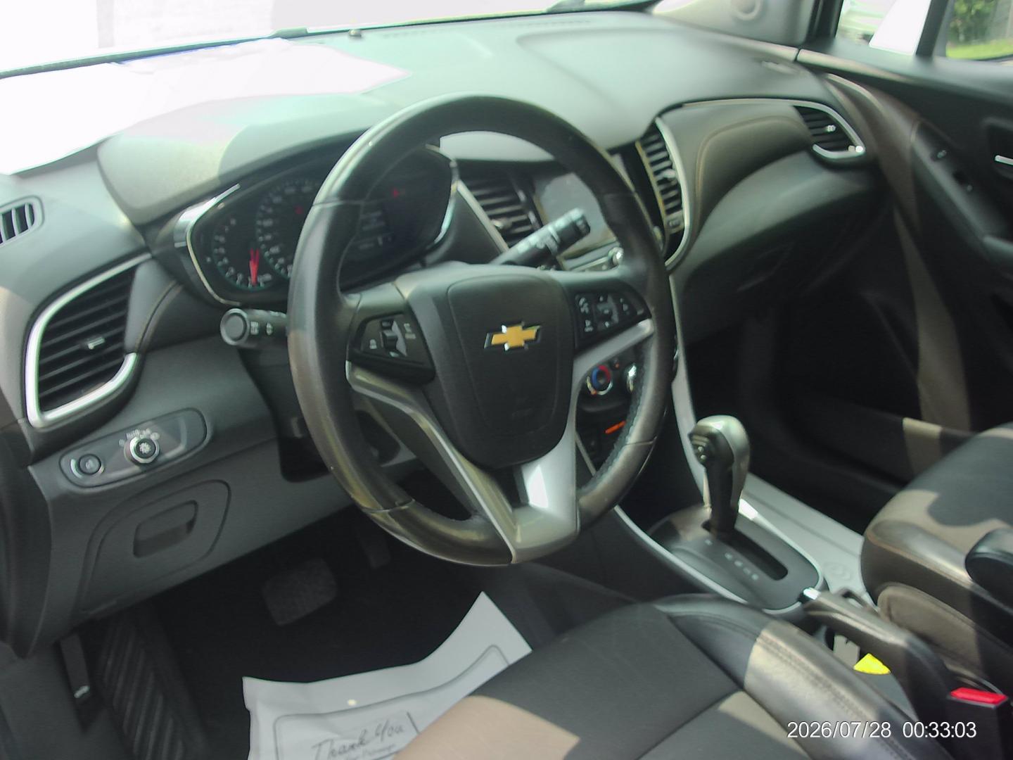 2018 White Chevrolet Trax LT FWD (KL7CJLSB0JB) with an 1.4L L4 DOHC 16V engine, 6A transmission, located at 2553 Airline Blvd, Portsmouth, VA, 23701, (757) 488-8331, 36.813889, -76.357597 - ***VEHICLE TERMS*** Down Payment: $1499 Weekly Payment: $125 APR: 23.9% Repayment Terms: 42 Months *** CALL ELIZABETH SMITH - DIRECTOR OF MARKETING @ 757-488-8331 TO SCHEDULE YOUR APPOINTMENT TODAY AND GET PRE-APPROVED RIGHT OVER THE PHONE***- Photo#9