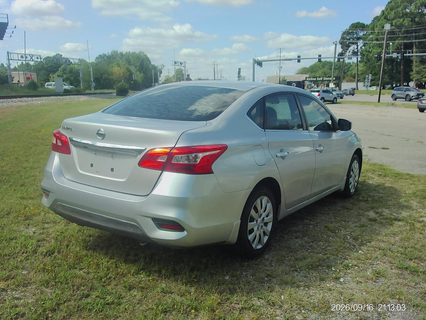 2019 Silver Nissan Sentra S CVT (3N1AB7AP6KY) with an 1.8L L4 SFI DOHC 16V engine, CVT transmission, located at 2553 Airline Blvd, Portsmouth, VA, 23701, (757) 488-8331, 36.813889, -76.357597 - ***VEHICLE TERMS*** Down Payment: $899 Weekly Payment: $115 APR: 23.9% Repayment Terms: 42 Months *** CALL ELIZABETH SMITH - DIRECTOR OF MARKETING @ 757-488-8331 TO SCHEDULE YOUR APPOINTMENT TODAY AND GET PRE-APPROVED RIGHT OVER THE PHONE***- Photo#5