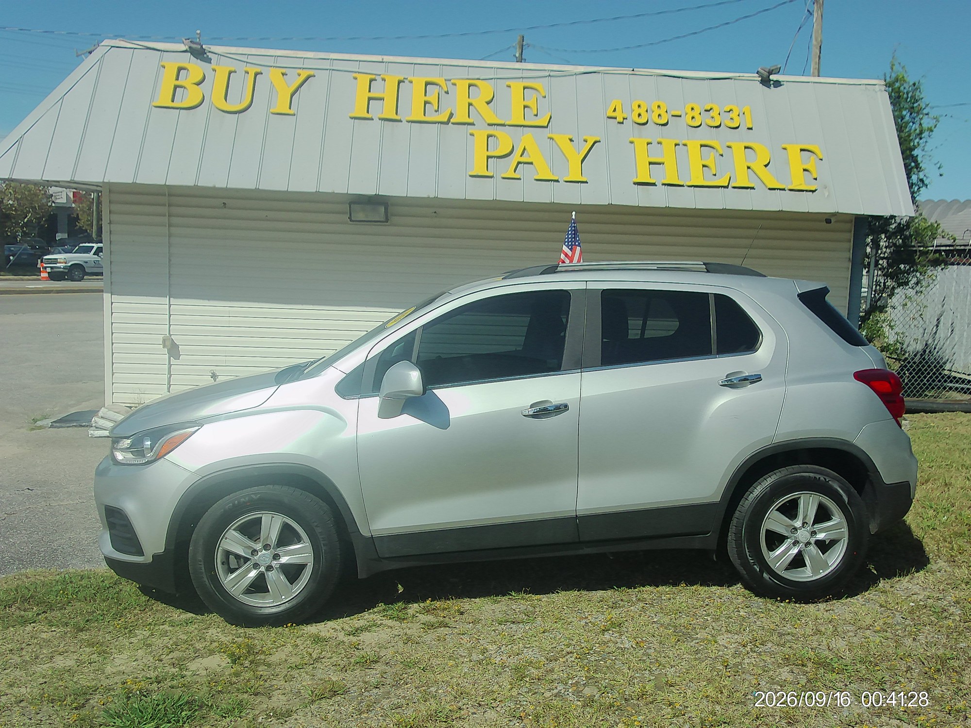 photo of 2020 Chevrolet Trax LT FWD