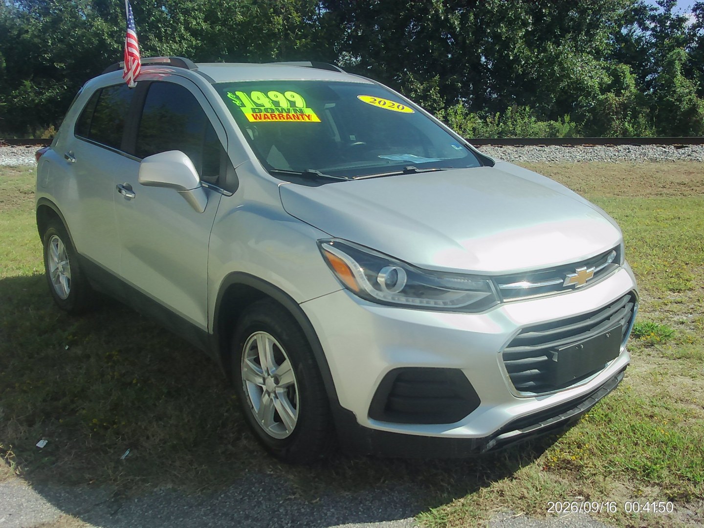 2020 Silver Chevrolet Trax LT FWD (3GNCJLSB9LL) with an 1.4L L4 DOHC 16V engine, 6A transmission, located at 2553 Airline Blvd, Portsmouth, VA, 23701, (757) 488-8331, 36.813889, -76.357597 - ***VEHICLE TERMS*** Down Payment: $1499 Weekly Payment: $120 APR: 23.9% Repayment Terms: 42 Months *** CALL ELIZABETH SMITH - DIRECTOR OF MARKETING @ 757-488-8331 TO SCHEDULE YOUR APPOINTMENT TODAY AND GET PRE-APPROVED RIGHT OVER THE PHONE***- Photo#3