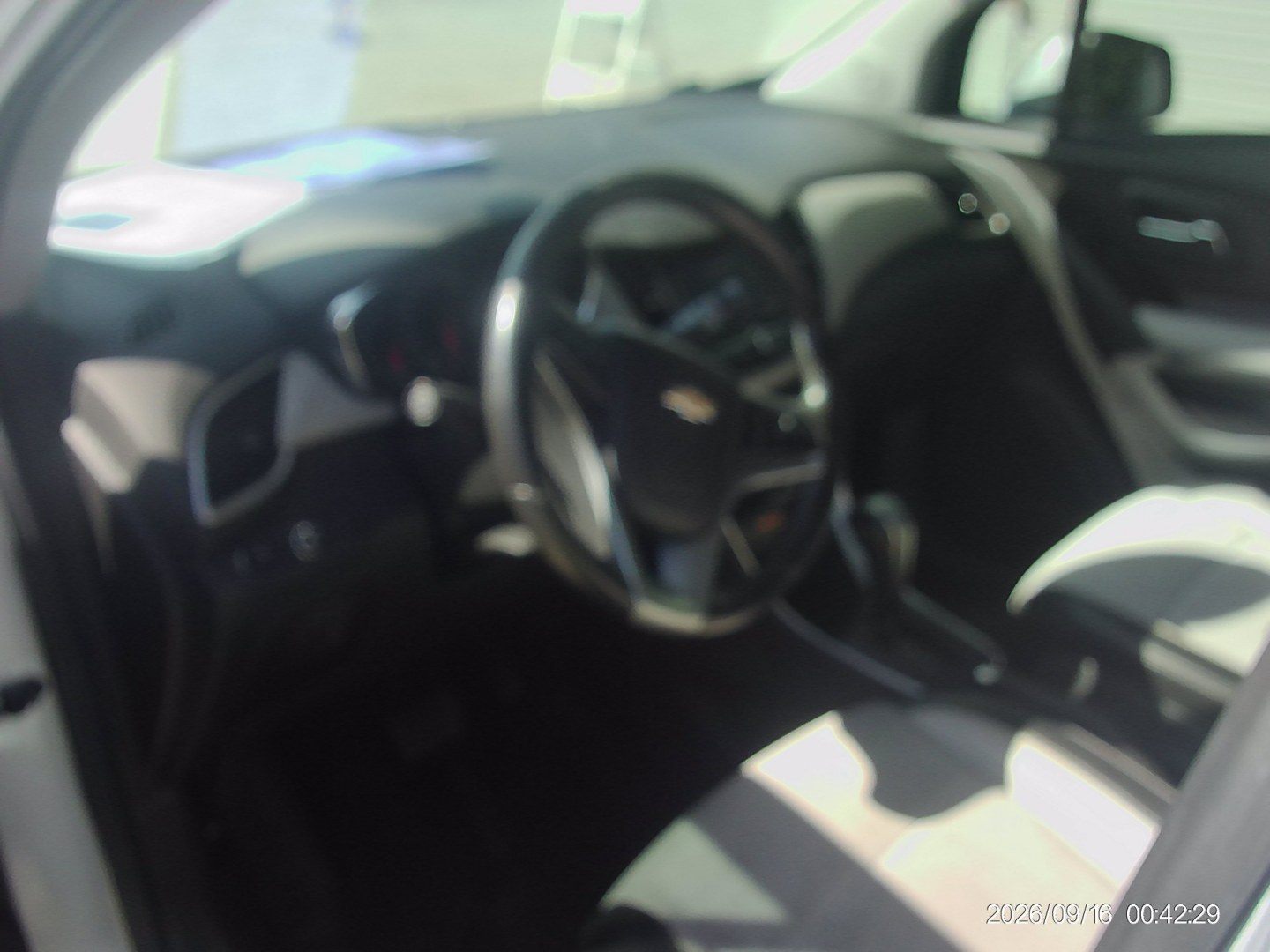 2020 Silver Chevrolet Trax LT FWD (3GNCJLSB9LL) with an 1.4L L4 DOHC 16V engine, 6A transmission, located at 2553 Airline Blvd, Portsmouth, VA, 23701, (757) 488-8331, 36.813889, -76.357597 - ***VEHICLE TERMS*** Down Payment: $1499 Weekly Payment: $120 APR: 23.9% Repayment Terms: 42 Months *** CALL ELIZABETH SMITH - DIRECTOR OF MARKETING @ 757-488-8331 TO SCHEDULE YOUR APPOINTMENT TODAY AND GET PRE-APPROVED RIGHT OVER THE PHONE***- Photo#9