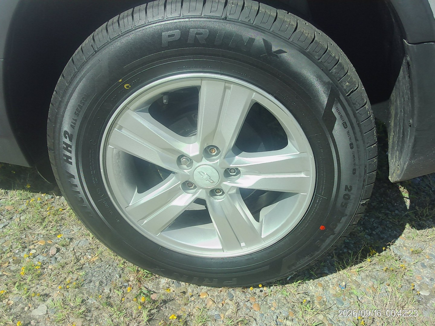 2020 Silver Chevrolet Trax LT FWD (3GNCJLSB9LL) with an 1.4L L4 DOHC 16V engine, 6A transmission, located at 2553 Airline Blvd, Portsmouth, VA, 23701, (757) 488-8331, 36.813889, -76.357597 - ***VEHICLE TERMS*** Down Payment: $1499 Weekly Payment: $120 APR: 23.9% Repayment Terms: 42 Months *** CALL ELIZABETH SMITH - DIRECTOR OF MARKETING @ 757-488-8331 TO SCHEDULE YOUR APPOINTMENT TODAY AND GET PRE-APPROVED RIGHT OVER THE PHONE***- Photo#8