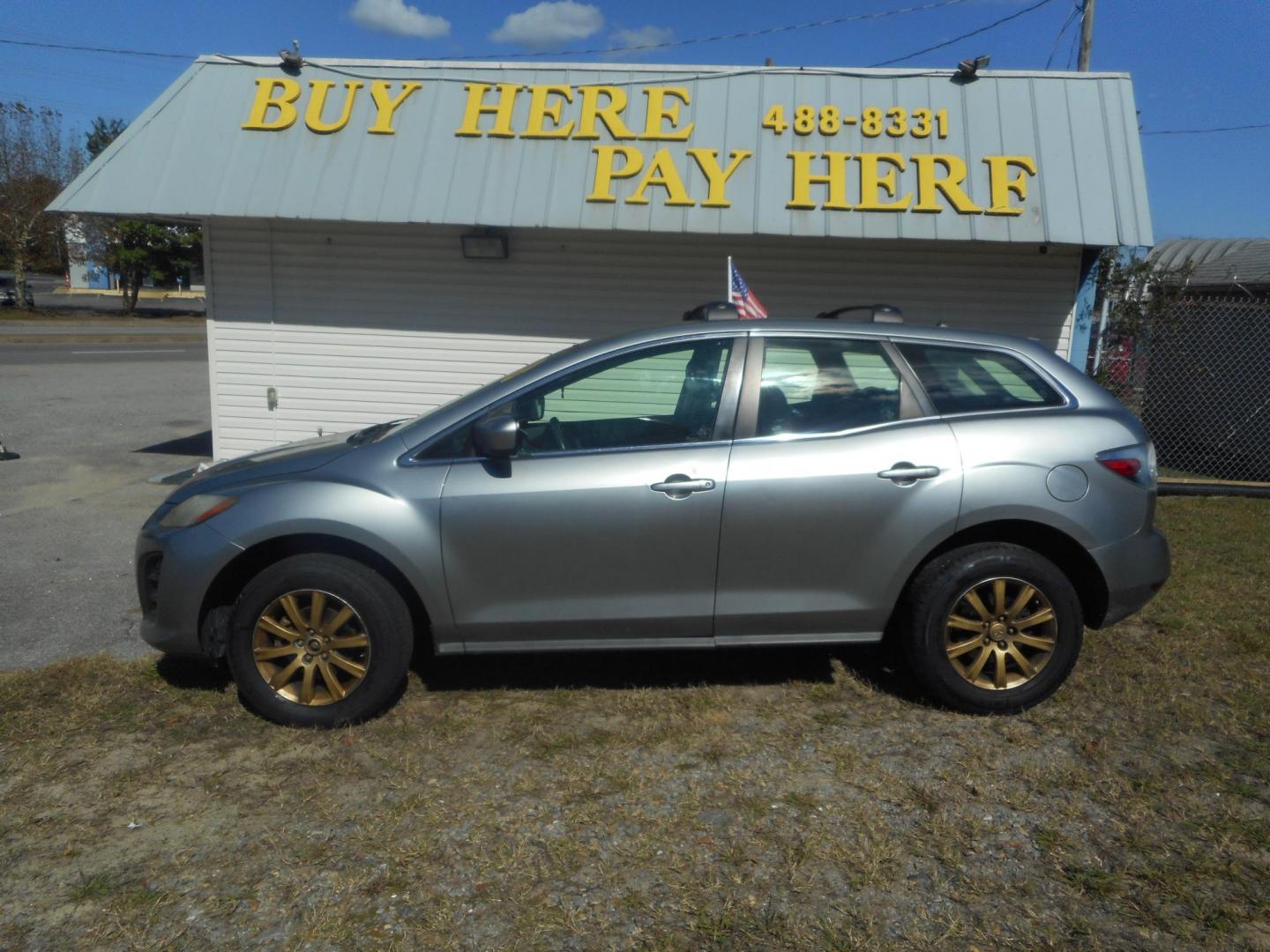 2010 Silver Mazda CX-7 I Sport (JM3ER2WM8A0) with an 2.5L L4 DOHC 16V engine, 5-Speed Automatic transmission, located at 2553 Airline Blvd, Portsmouth, VA, 23701, (757) 488-8331, 36.813889, -76.357597 - ***VEHICLE TERMS*** Down Payment: $499 Weekly Payment: $60 APR: 23.9% Repayment Terms: 36 Months *** CALL ELIZABETH SMITH - DIRECTOR OF MARKETING @ 757-488-8331 TO SCHEDULE YOUR APPOINTMENT TODAY AND GET PRE-APPROVED RIGHT OVER THE PHONE*** - Photo#0
