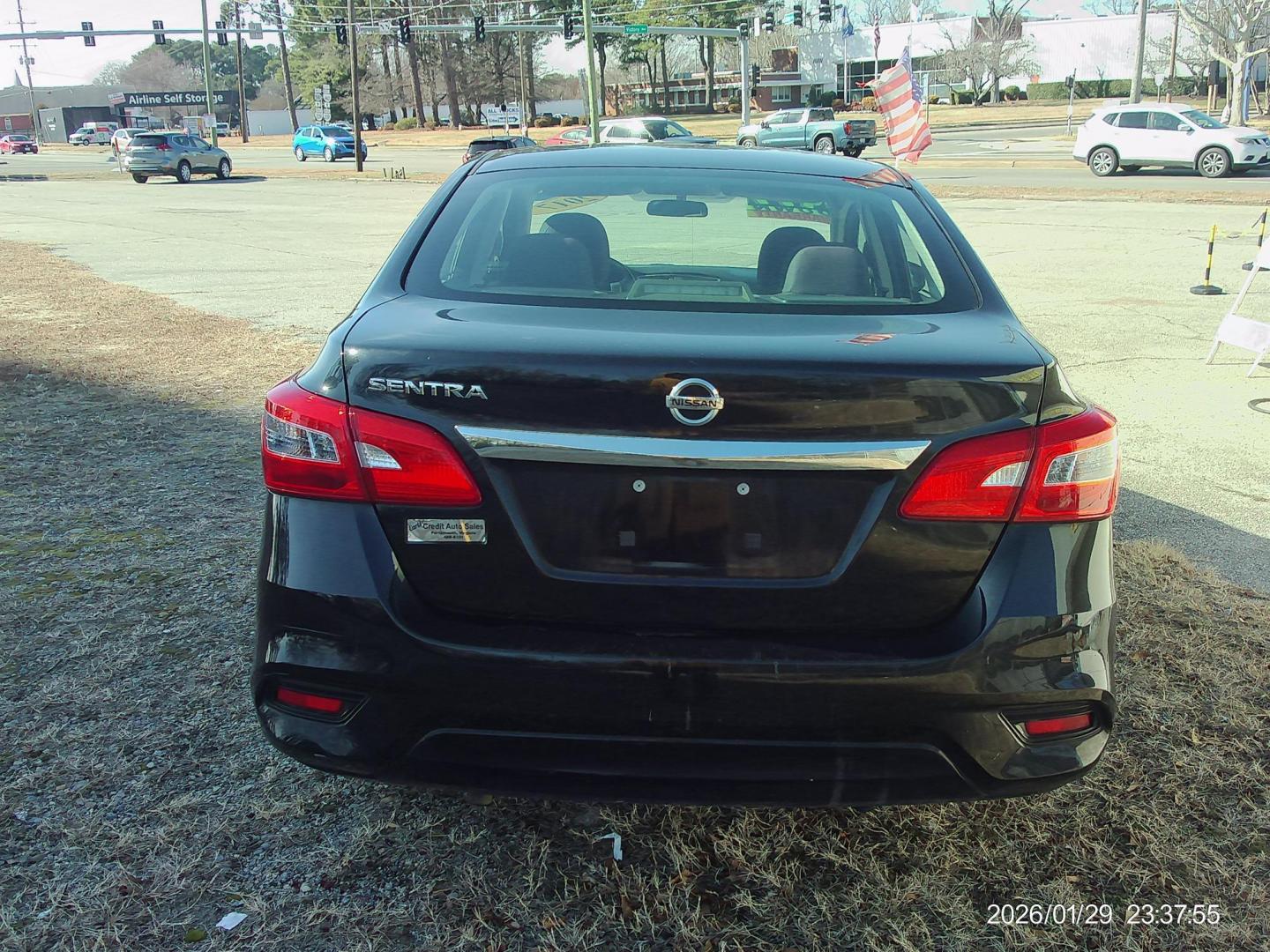 2017 Black Nissan Sentra S 6MT (3N1AB7AP8HY) with an 1.8L L4 SFI DOHC 16V engine, 6M transmission, located at 2553 Airline Blvd, Portsmouth, VA, 23701, (757) 488-8331, 36.813889, -76.357597 - ***VEHICLE TERMS*** Down Payment: $599 Weekly Payment: $90 APR: 23.9% Repayment Terms: 42 Months *** CALL ELIZABETH SMITH - DIRECTOR OF MARKETING @ 757-488-8331 TO SCHEDULE YOUR APPOINTMENT TODAY AND GET PRE-APPROVED RIGHT OVER THE PHONE*** - Photo#6