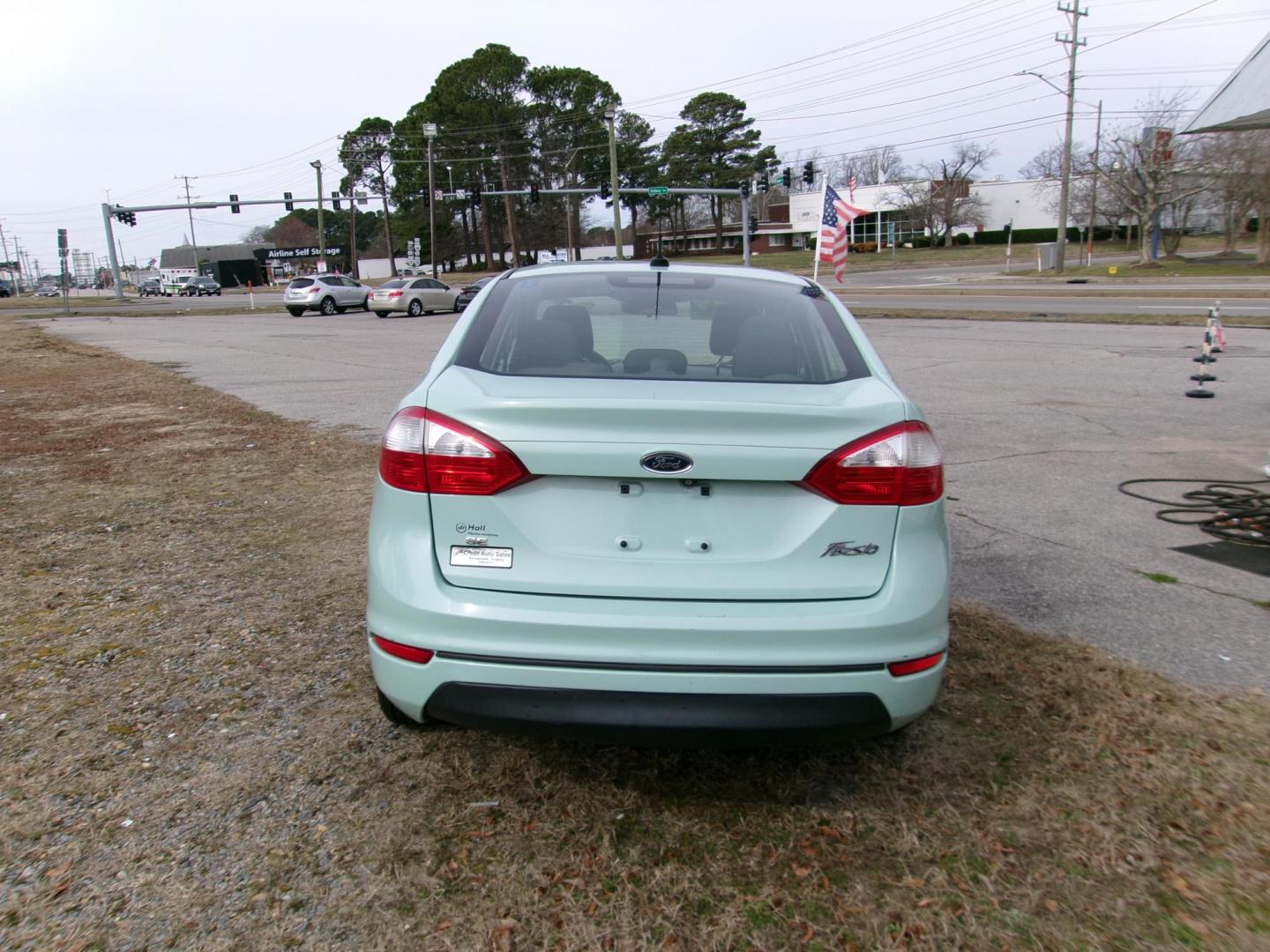 2018 Green Ford Fiesta SE Sedan (3FADP4BJ6JM) with an 1.6L L4 DOHC 16V engine, located at 2553 Airline Blvd, Portsmouth, VA, 23701, (757) 488-8331, 36.813889, -76.357597 - ***VEHICLE TERMS*** Down Payment: $799 Weekly Payment: $110 APR: 23.9% Repayment Terms: 42 Months *** CALL ELIZABETH SMITH - DIRECTOR OF MARKETING @ 757-488-8331 TO SCHEDULE YOUR APPOINTMENT TODAY AND GET PRE-APPROVED RIGHT OVER THE PHONE*** - Photo#6