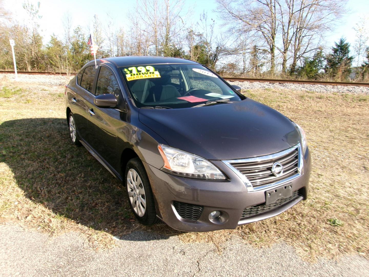 2014 Nissan Sentra S 6MT (3N1AB7APXEY) with an 1.8L L4 SFI DOHC 16V engine, 6-Speed Automatic transmission, located at 2553 Airline Blvd, Portsmouth, VA, 23701, (757) 488-8331, 36.813889, -76.357597 - Down Payment: $799 Weekly Payment: $105 APR: 23.9% Repayment Terms: 42 Months ***CALL ELIZABETH SMITH - DIRECTOR OF MARKETING @ 757-488-8331 TO SCHEDULE YOUR APPOINTMENT TODAY AND GET PRE-APPROVED RIGHT OVER THE PHONE*** - Photo#2