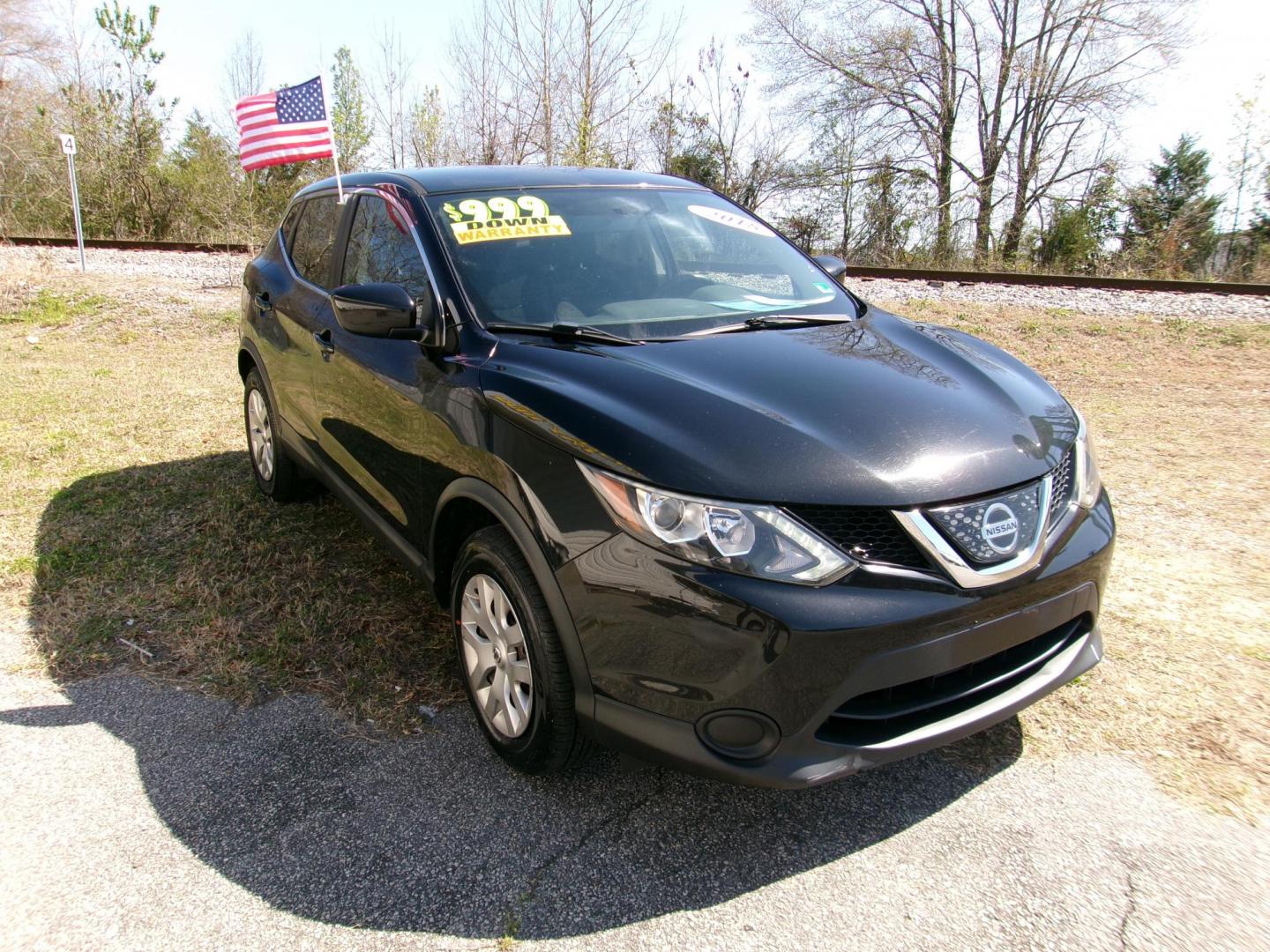 2018 Black Nissan Rogue Sport S AWD (JN1BJ1CR6JW) with an 2.0L L4 DOHC 16V engine, CVT transmission, located at 2553 Airline Blvd, Portsmouth, VA, 23701, (757) 488-8331, 36.813889, -76.357597 - ***VEHICLE TERMS*** Down Payment: $999 Weekly Payment: $120 APR: 23.9% Repayment Terms: 42 Months *** CALL ELIZABETH SMITH - DIRECTOR OF MARKETING @ 757-488-8331 TO SCHEDULE YOUR APPOINTMENT TODAY AND GET PRE-APPROVED RIGHT OVER THE PHONE*** - Photo#3