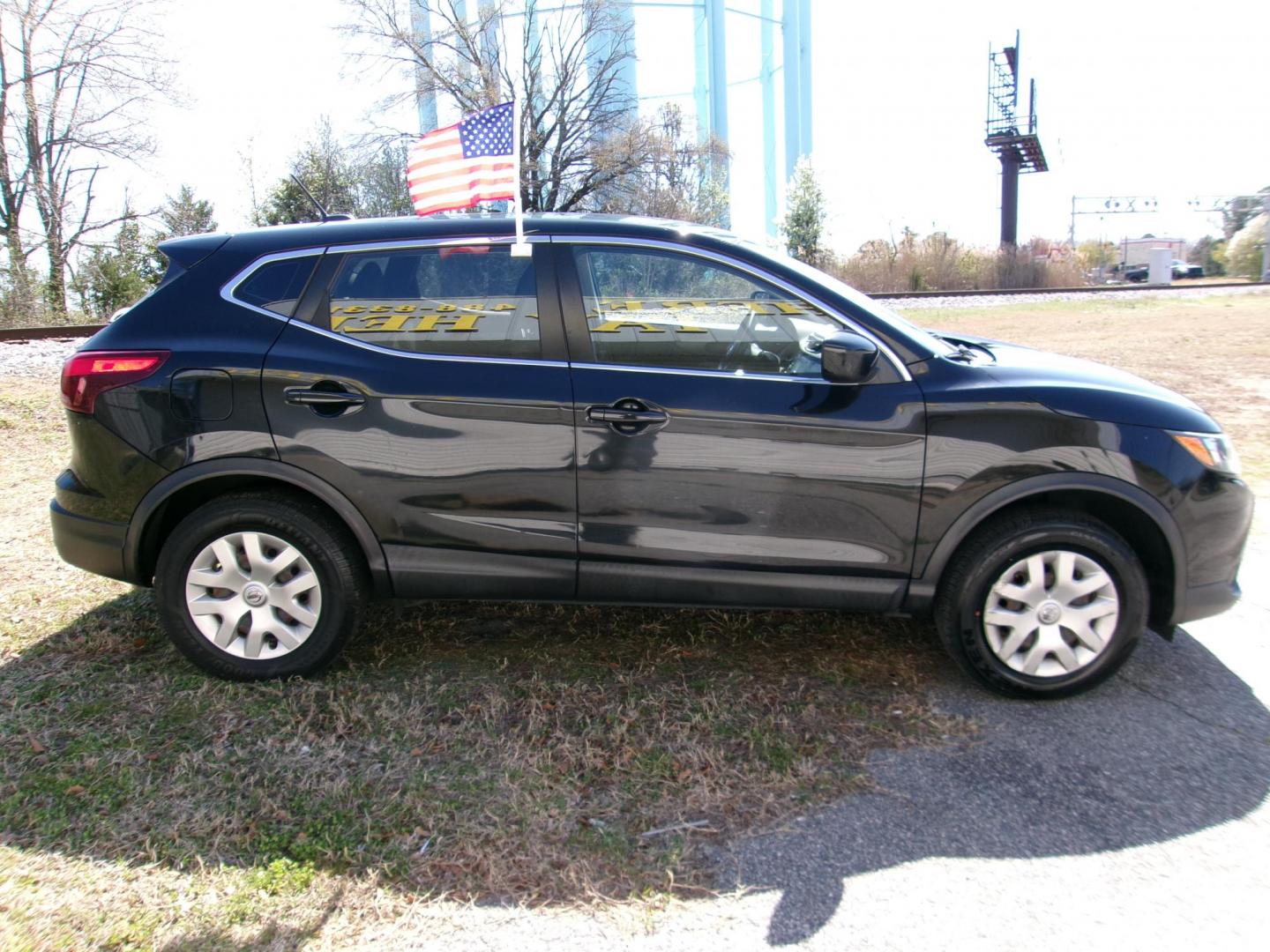 2018 Black Nissan Rogue Sport S AWD (JN1BJ1CR6JW) with an 2.0L L4 DOHC 16V engine, CVT transmission, located at 2553 Airline Blvd, Portsmouth, VA, 23701, (757) 488-8331, 36.813889, -76.357597 - ***VEHICLE TERMS*** Down Payment: $999 Weekly Payment: $120 APR: 23.9% Repayment Terms: 42 Months *** CALL ELIZABETH SMITH - DIRECTOR OF MARKETING @ 757-488-8331 TO SCHEDULE YOUR APPOINTMENT TODAY AND GET PRE-APPROVED RIGHT OVER THE PHONE*** - Photo#4
