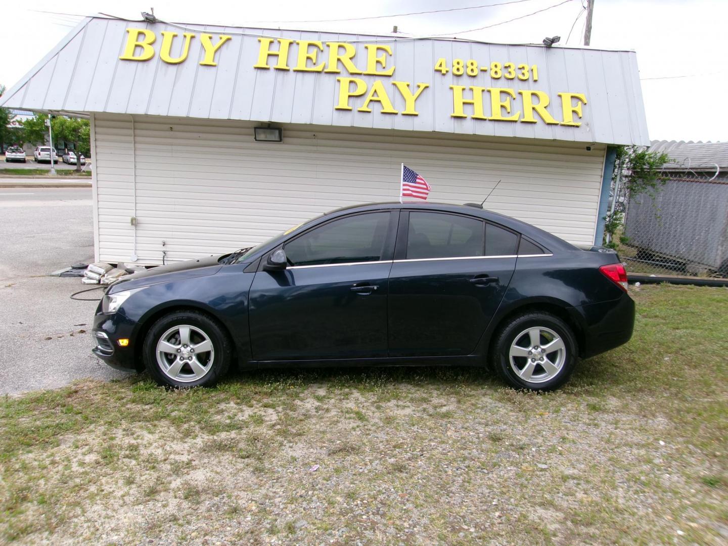 2016 Black Chevrolet Cruze 2LT Auto (1G1PE5SB8G7) with an 1.4L L4 DOHC 16V TURBO engine, 6-Speed Automatic transmission, located at 2553 Airline Blvd, Portsmouth, VA, 23701, (757) 488-8331, 36.813889, -76.357597 - ***VEHICLE TERMS*** Down Payment: $799 Weekly Payment: $115 APR: 23.9% Repayment Terms: 42 Months *** CALL ELIZABETH SMITH - DIRECTOR OF MARKETING @ 757-488-8331 TO SCHEDULE YOUR APPOINTMENT TODAY AND GET PRE-APPROVED RIGHT OVER THE PHONE*** - Photo#0