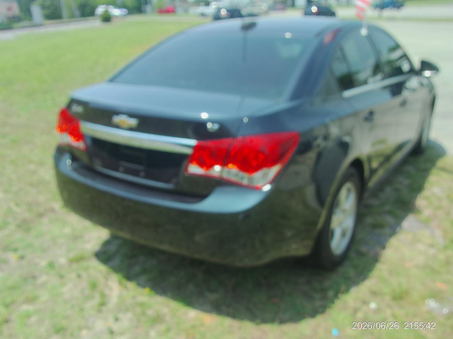 2016 Black Chevrolet Cruze 2LT Auto (1G1PE5SB8G7) with an 1.4L L4 DOHC 16V TURBO engine, 6-Speed Automatic transmission, located at 2553 Airline Blvd, Portsmouth, VA, 23701, (757) 488-8331, 36.813889, -76.357597 - ***VEHICLE TERMS*** Down Payment: $799 Weekly Payment: $110 APR: 23.9% Repayment Terms: 42 Months *** CALL ELIZABETH SMITH - DIRECTOR OF MARKETING @ 757-488-8331 TO SCHEDULE YOUR APPOINTMENT TODAY AND GET PRE-APPROVED RIGHT OVER THE PHONE***- Photo#5