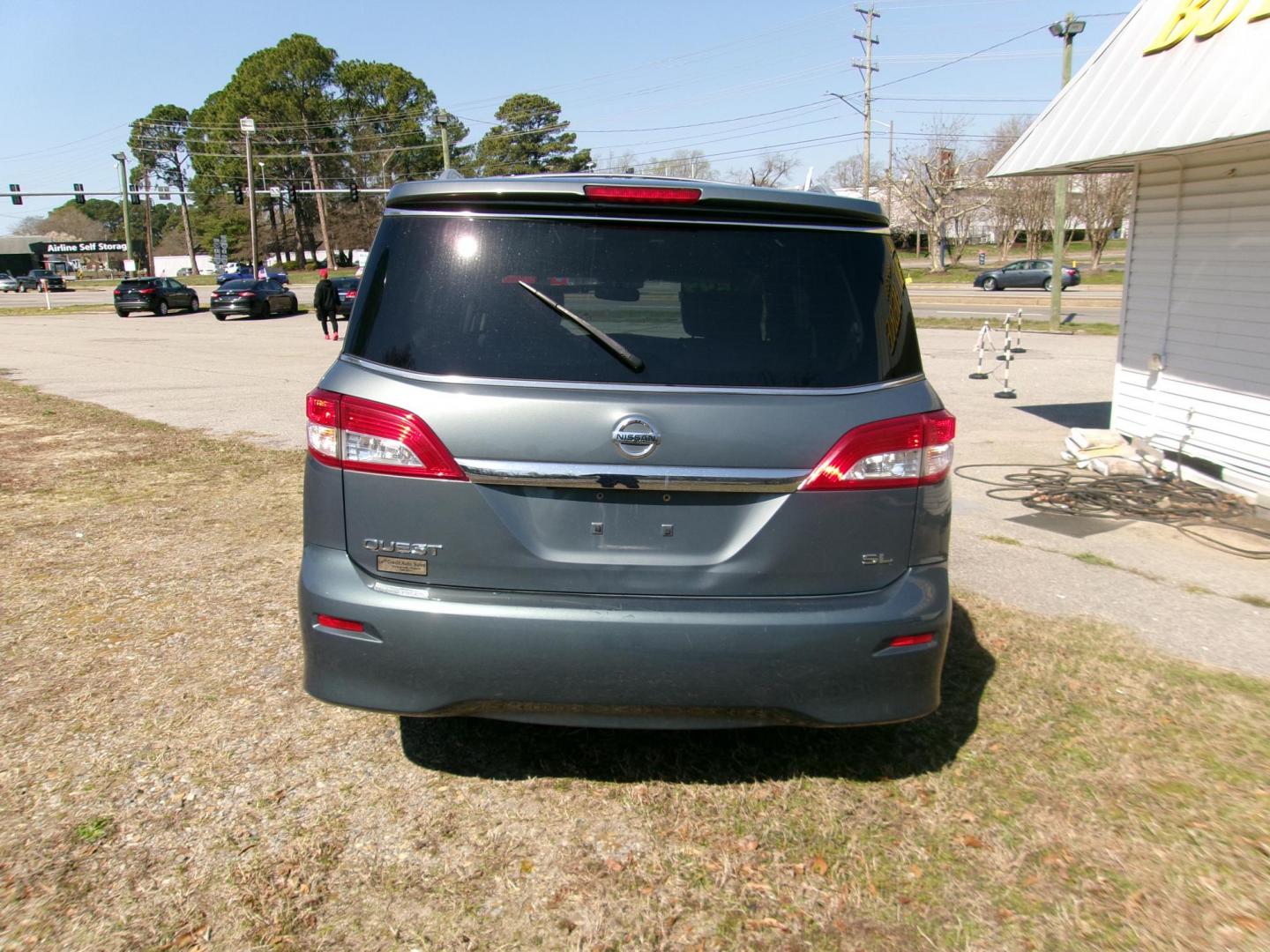 2013 Blue Nissan Quest 3.5 S (JN8AE2KP4D9) with an 3.5L V6 DOHC 24V engine, Continuously Variable Transmission transmission, located at 2553 Airline Blvd, Portsmouth, VA, 23701, (757) 488-8331, 36.813889, -76.357597 - ***VEHICLE TERMS*** Down Payment: $799 Weekly Payment: $105 APR: 23.9% Repayment Terms: 42 Months *** CALL ELIZABETH SMITH - DIRECTOR OF MARKETING @ 757-488-8331 TO SCHEDULE YOUR APPOINTMENT TODAY AND GET PRE-APPROVED RIGHT OVER THE PHONE*** - Photo#6