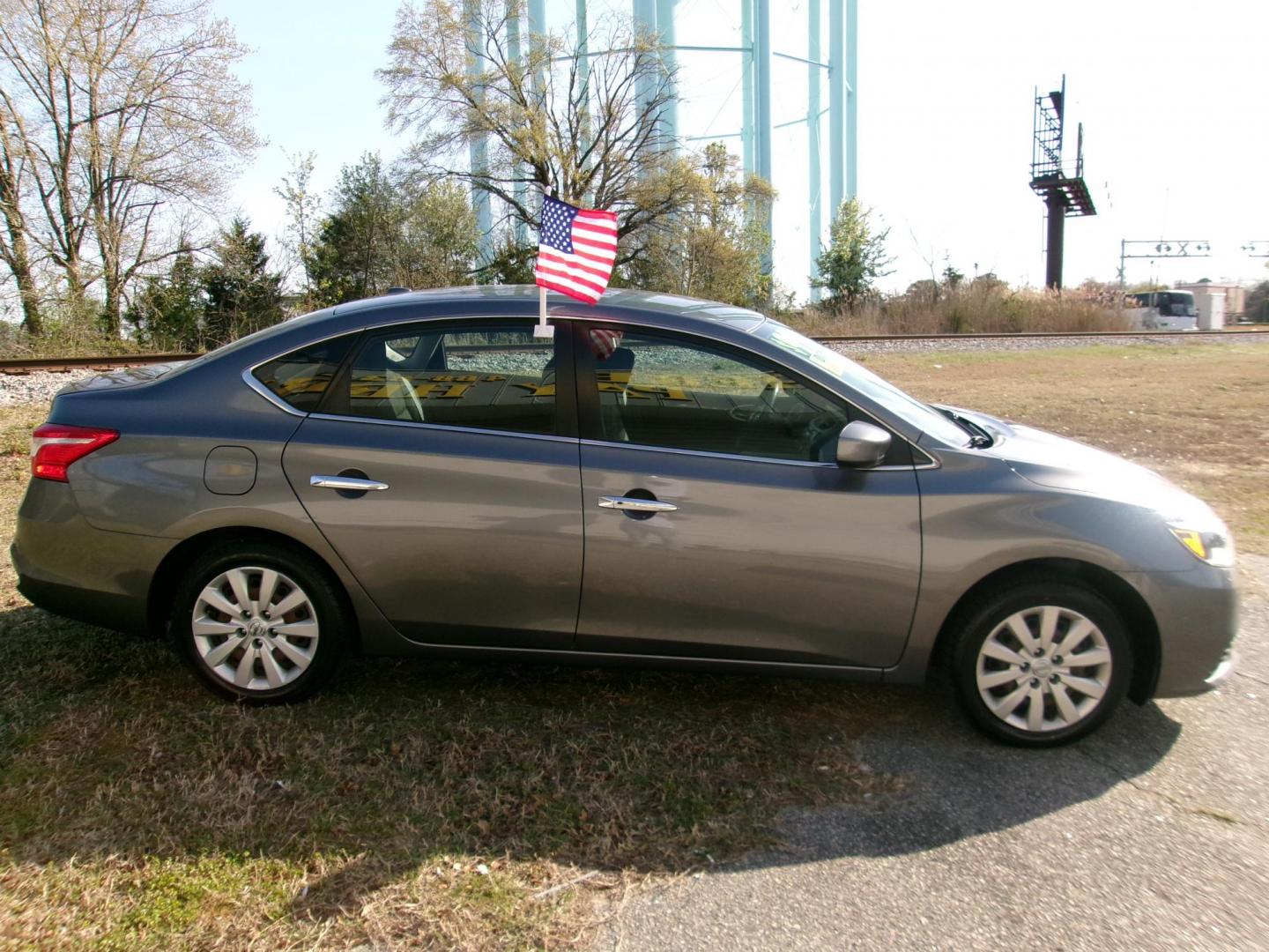 2017 Gray Nissan Sentra S 6MT (3N1AB7AP3HL) with an 1.8L L4 SFI DOHC 16V engine, 6M transmission, located at 2553 Airline Blvd, Portsmouth, VA, 23701, (757) 488-8331, 36.813889, -76.357597 - Photo#4