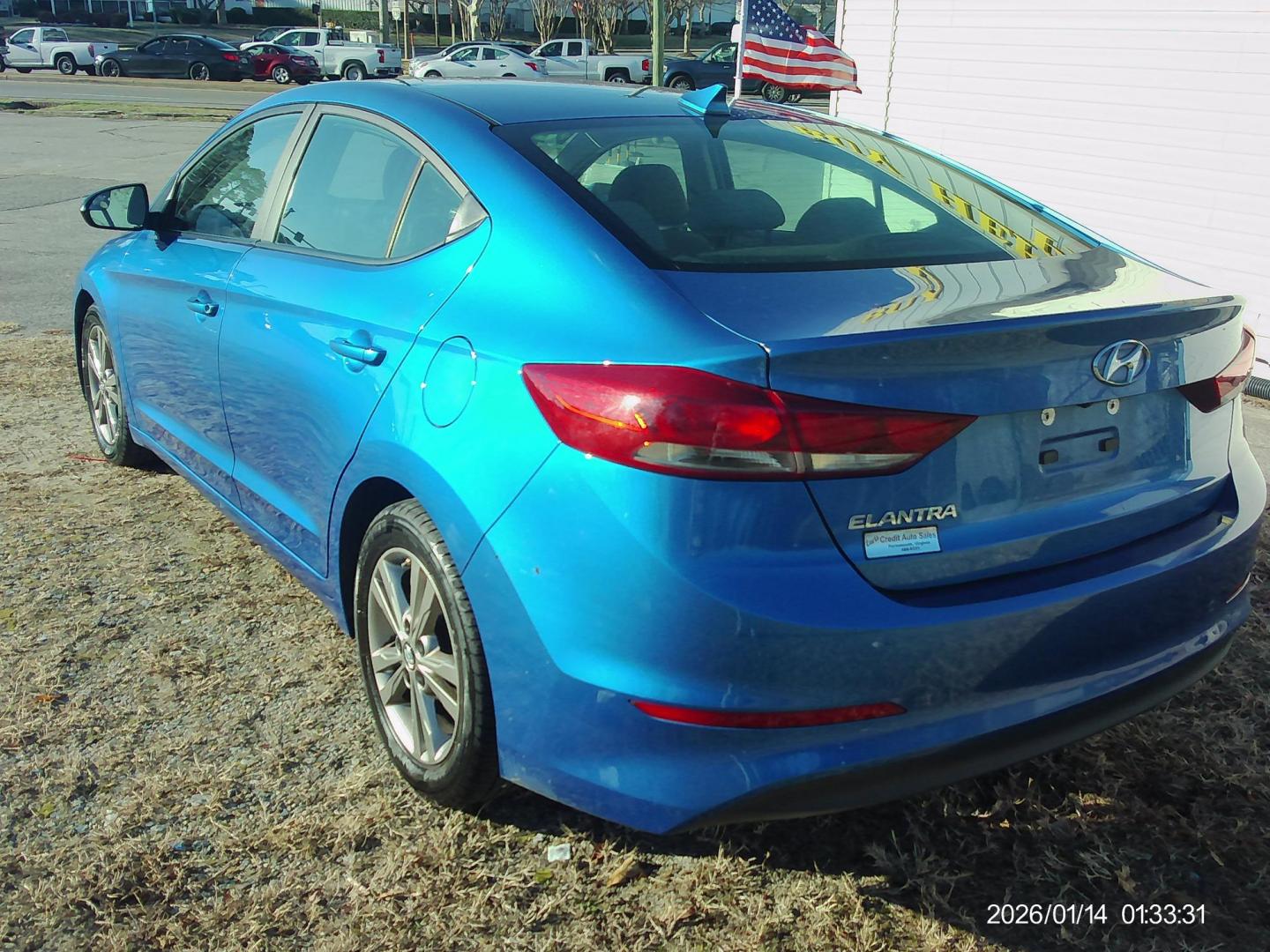 2017 Blue Hyundai Elantra Limited (5NPD84LF4HH) with an 1.8L L4 DOHC 16V engine, 6A transmission, located at 2553 Airline Blvd, Portsmouth, VA, 23701, (757) 488-8331, 36.813889, -76.357597 - Photo#7