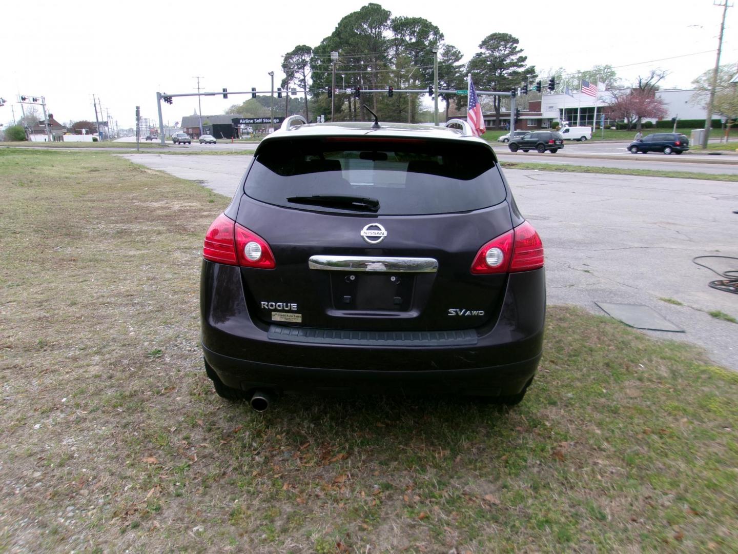 2013 Purple Nissan Rogue S AWD (JN8AS5MV6DW) with an 2.5L L4 DOHC 16V engine, Continuously Variable Transmission transmission, located at 2553 Airline Blvd, Portsmouth, VA, 23701, (757) 488-8331, 36.813889, -76.357597 - ***VEHICLE TERMS*** Down Payment: $999 Weekly Payment: $110 APR: 23.9% Repayment Terms: 42 Months *** CALL ELIZABETH SMITH - DIRECTOR OF MARKETING @ 757-488-8331 TO SCHEDULE YOUR APPOINTMENT TODAY AND GET PRE-APPROVED RIGHT OVER THE PHONE*** - Photo#7