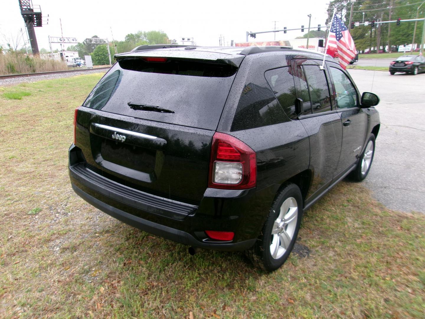 2016 Black Jeep Compass Sport FWD (1C4NJCBA4GD) with an 2.0L L4 DOHC 16V engine, located at 2553 Airline Blvd, Portsmouth, VA, 23701, (757) 488-8331, 36.813889, -76.357597 - ***VEHICLE TERMS*** Down Payment: $999 Weekly Payment: $110 APR: 23.9% Repayment Terms: 42 Months *** CALL ELIZABETH SMITH - DIRECTOR OF MARKETING @ 757-488-8331 TO SCHEDULE YOUR APPOINTMENT TODAY AND GET PRE-APPROVED RIGHT OVER THE PHONE*** - Photo#5