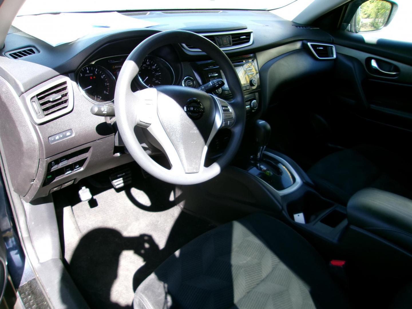 2015 Blue Nissan Rogue S AWD (5N1AT2MV1FC) with an 2.5L L4 DOHC 16V engine, Continuously Variable Transmission transmission, located at 2553 Airline Blvd, Portsmouth, VA, 23701, (757) 488-8331, 36.813889, -76.357597 - ***VEHICLE TERMS*** Down Payment: $999 Weekly Payment: $120 APR: 23.9% Repayment Terms: 42 Months *** CALL ELIZABETH SMITH - DIRECTOR OF MARKETING @ 757-488-8331 TO SCHEDULE YOUR APPOINTMENT TODAY AND GET PRE-APPROVED RIGHT OVER THE PHONE*** - Photo#9