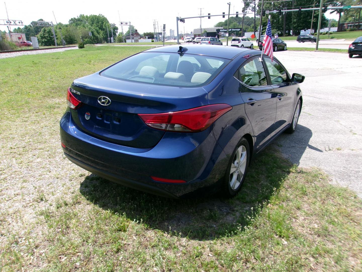 2016 Blue Hyundai Elantra Limited (5NPDH4AE7GH) with an 1.8L L4 DOHC 16V engine, 6-Speed Automatic transmission, located at 2553 Airline Blvd, Portsmouth, VA, 23701, (757) 488-8331, 36.813889, -76.357597 - ***VEHICLE TERMS*** Down Payment: $999 Weekly Payment: $115 APR: 23.9% Repayment Terms: 42 Months *** CALL ELIZABETH SMITH - DIRECTOR OF MARKETING @ 757-488-8331 TO SCHEDULE YOUR APPOINTMENT TODAY AND GET PRE-APPROVED RIGHT OVER THE PHONE*** - Photo#5