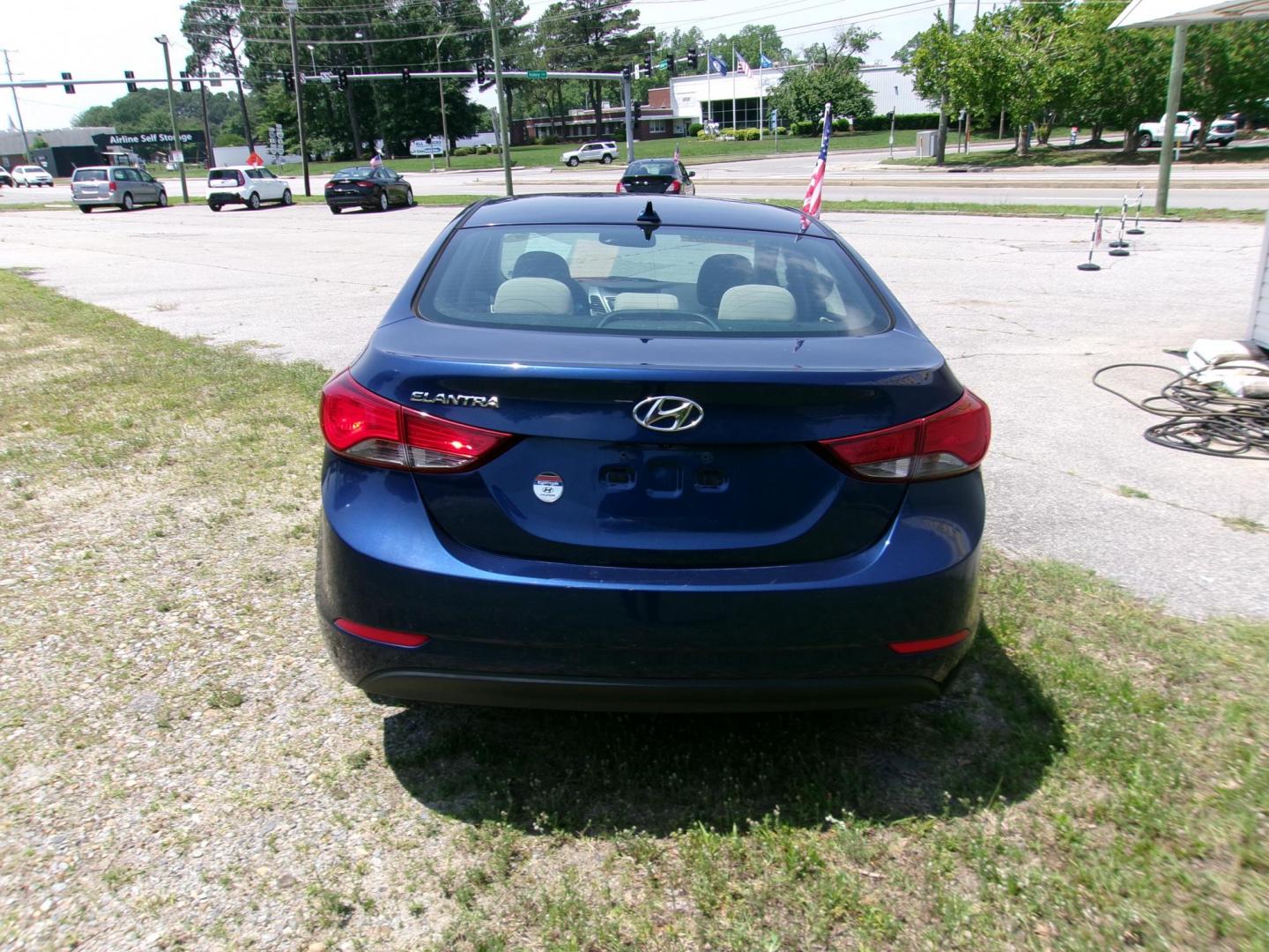 2016 Blue Hyundai Elantra Limited (5NPDH4AE7GH) with an 1.8L L4 DOHC 16V engine, 6-Speed Automatic transmission, located at 2553 Airline Blvd, Portsmouth, VA, 23701, (757) 488-8331, 36.813889, -76.357597 - ***VEHICLE TERMS*** Down Payment: $999 Weekly Payment: $115 APR: 23.9% Repayment Terms: 42 Months *** CALL ELIZABETH SMITH - DIRECTOR OF MARKETING @ 757-488-8331 TO SCHEDULE YOUR APPOINTMENT TODAY AND GET PRE-APPROVED RIGHT OVER THE PHONE*** - Photo#6
