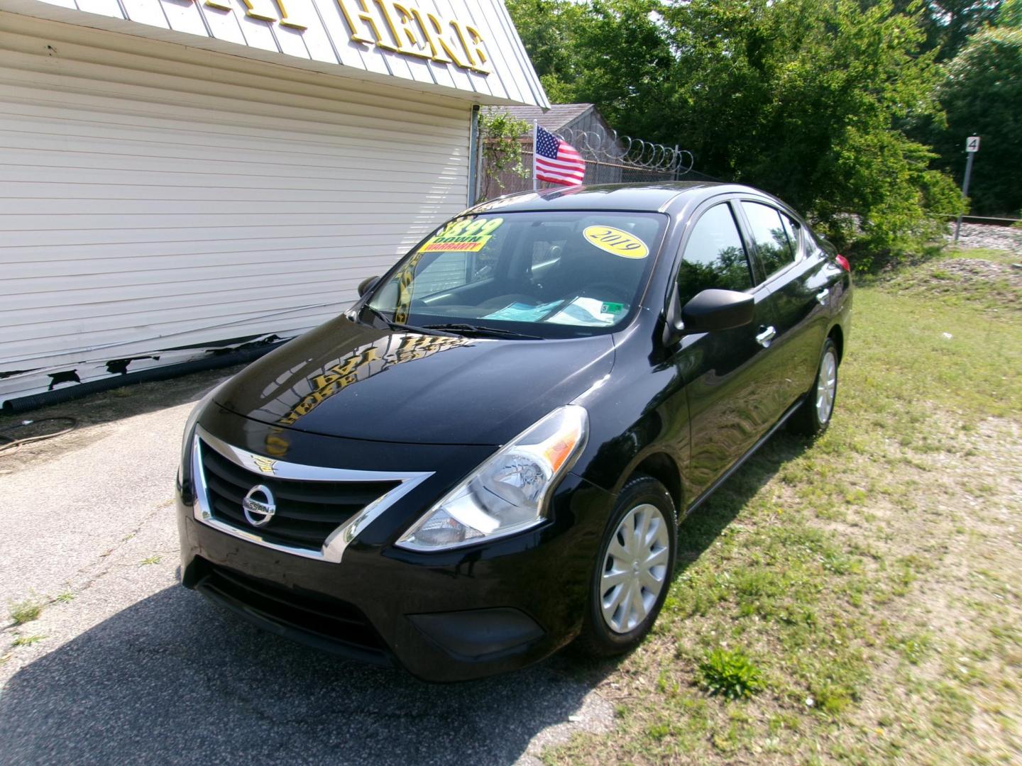 2019 Black Nissan Versa 1.6 SV Sedan (3N1CN7AP5KL) with an 1.6L L4 DOHC 16V engine, CVT transmission, located at 2553 Airline Blvd, Portsmouth, VA, 23701, (757) 488-8331, 36.813889, -76.357597 - ***VEHICLE TERMS*** Down Payment: $999 Weekly Payment: $115 APR: 23.9% Repayment Terms: 42 Months *** CALL ELIZABETH SMITH - DIRECTOR OF MARKETING @ 757-488-8331 TO SCHEDULE YOUR APPOINTMENT TODAY AND GET PRE-APPROVED RIGHT OVER THE PHONE*** - Photo#1