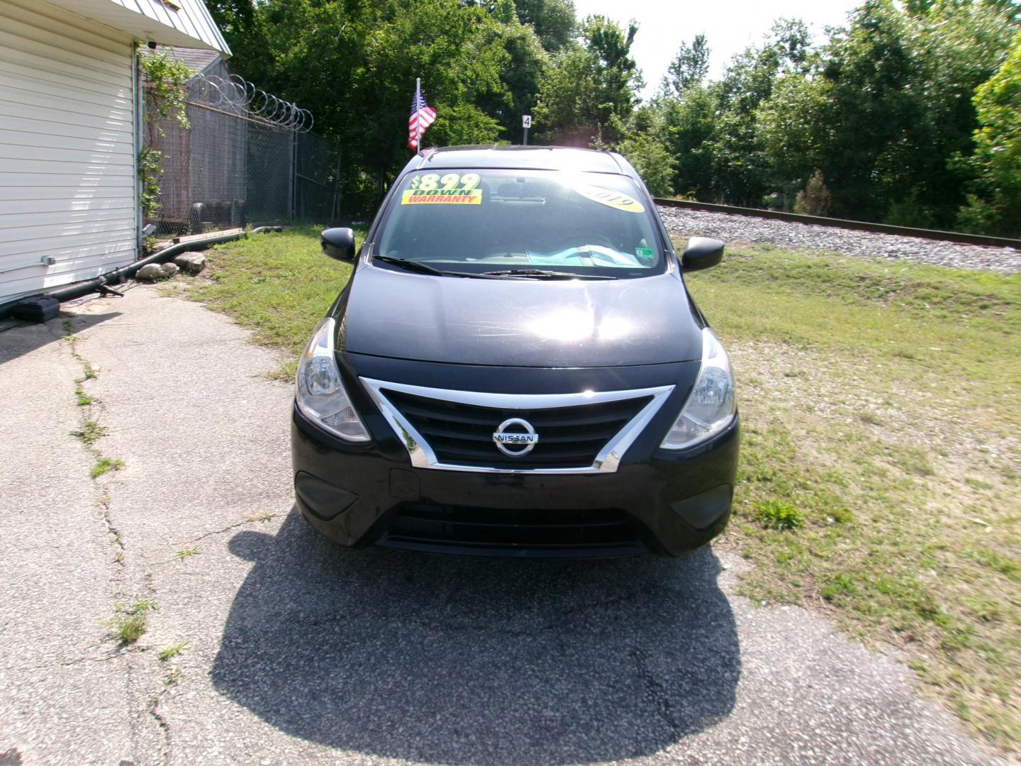 2019 Black Nissan Versa 1.6 SV Sedan (3N1CN7AP5KL) with an 1.6L L4 DOHC 16V engine, CVT transmission, located at 2553 Airline Blvd, Portsmouth, VA, 23701, (757) 488-8331, 36.813889, -76.357597 - ***VEHICLE TERMS*** Down Payment: $999 Weekly Payment: $115 APR: 23.9% Repayment Terms: 42 Months *** CALL ELIZABETH SMITH - DIRECTOR OF MARKETING @ 757-488-8331 TO SCHEDULE YOUR APPOINTMENT TODAY AND GET PRE-APPROVED RIGHT OVER THE PHONE*** - Photo#2