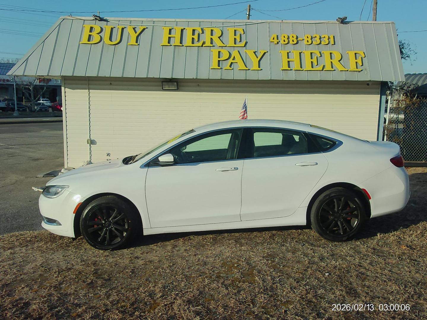 2015 White Chrysler 200 Limited (1C3CCCAB6FN) with an 2.4L L4 DOHC 16V engine, 9-Speed Automatic transmission, located at 2553 Airline Blvd, Portsmouth, VA, 23701, (757) 488-8331, 36.813889, -76.357597 - ***VEHICLE TERMS*** Down Payment: $599 Weekly Payment: $100 APR: 23.9% Repayment Terms: 42 Months *** CALL ELIZABETH SMITH - DIRECTOR OF MARKETING @ 757-488-8331 TO SCHEDULE YOUR APPOINTMENT TODAY AND GET PRE-APPROVED RIGHT OVER THE PHONE*** - Photo#0